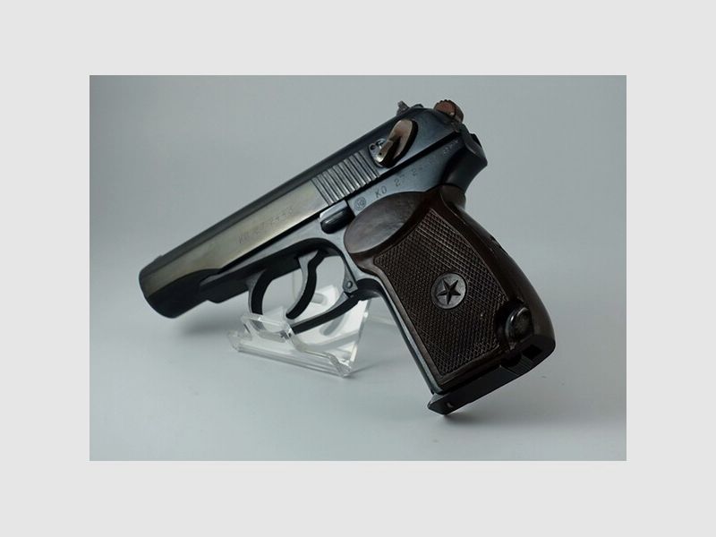 Makarov bulgarische Dienstwaffe nummerngleich