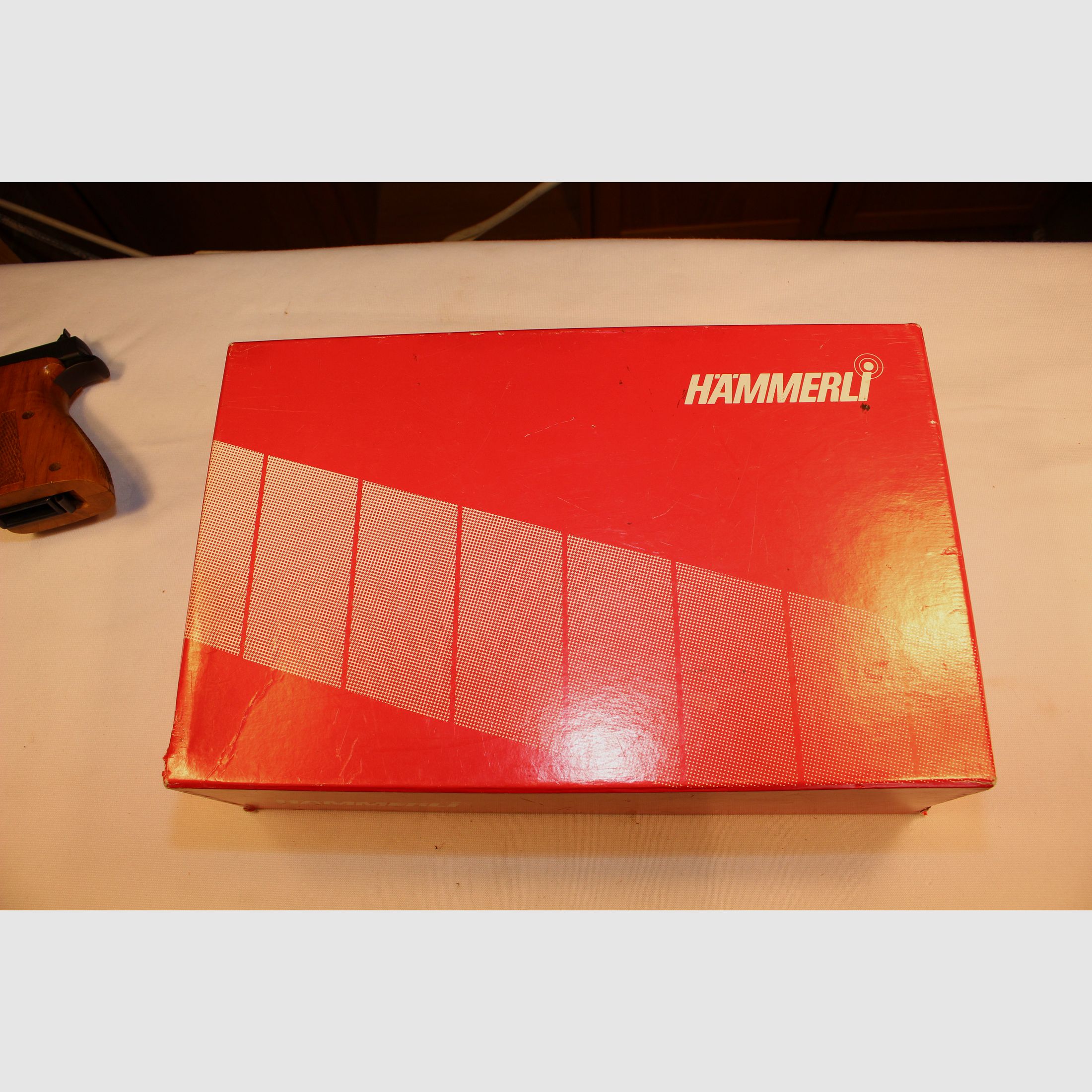 Hämmerli Model 212 Jägerschaftspistool.