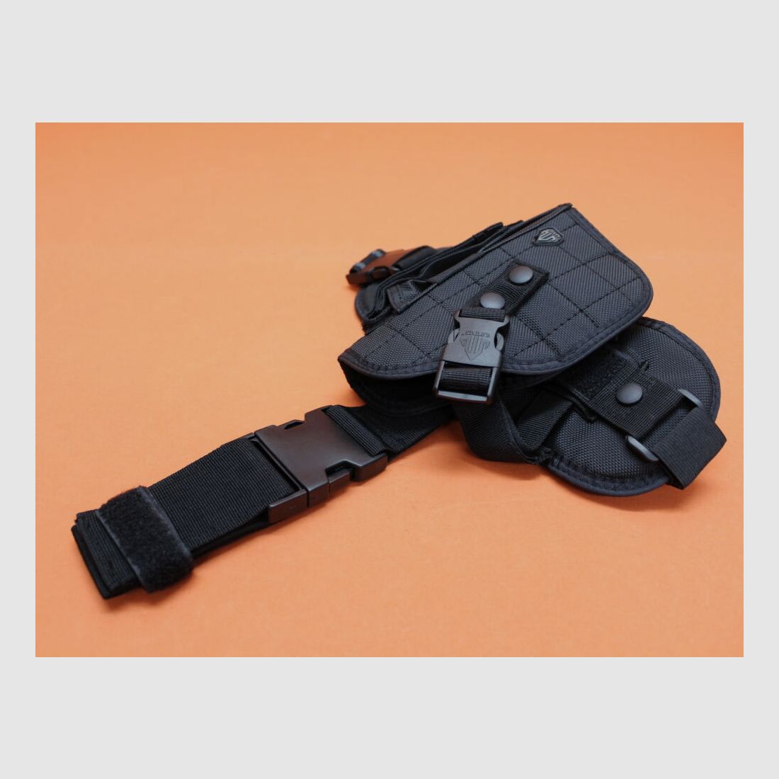 UTG - Leapers UTG Special Ops Tactical Leg Holster (PVC-H178B) Universal Tactical Thigh Holster