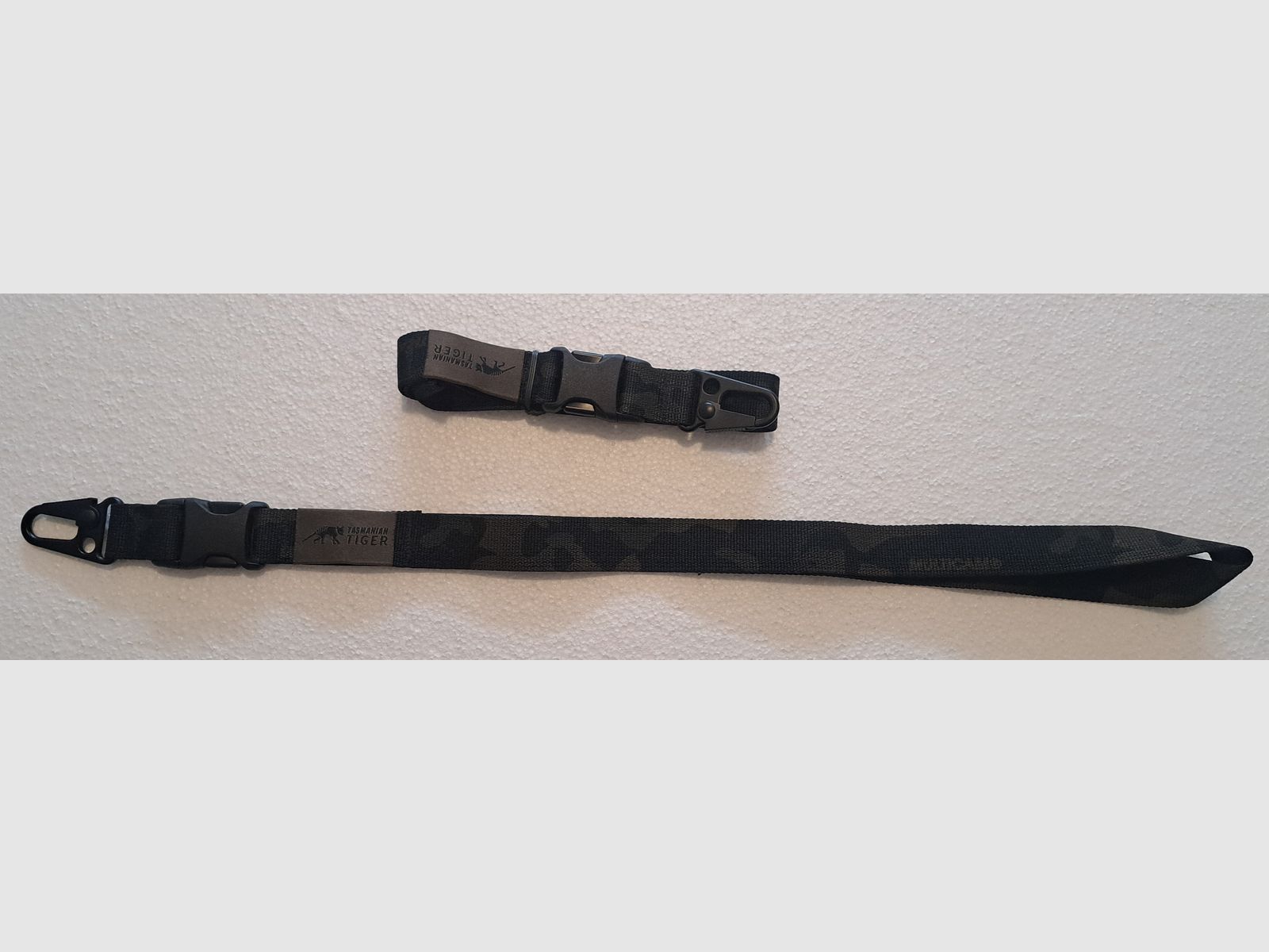 Tasmanian Tiger Schlüsselhalsband