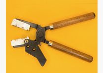 Lee 2-komorowa forma z uchwytami w kalibrze .358 Wadcutter, waga pocisku 148 grs