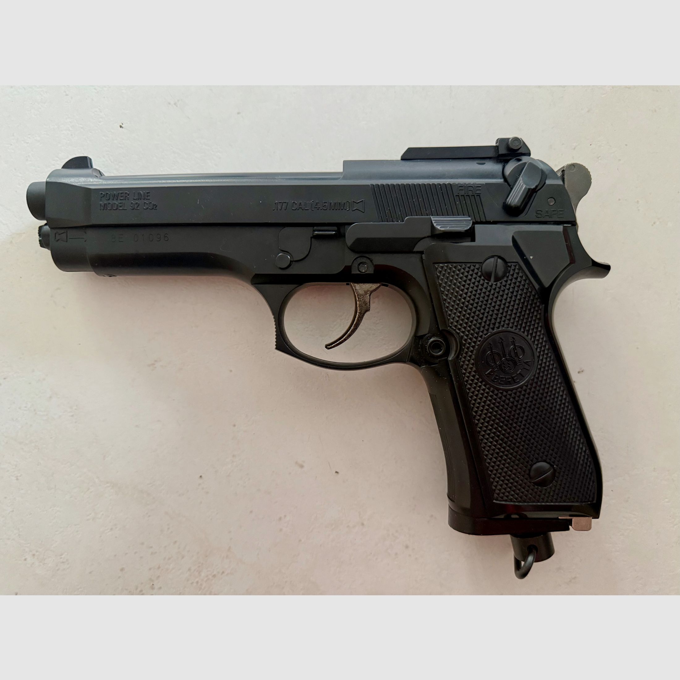 Daisy Power Line 92 Beretta CO2 Pistole Luftpistole für Diabolos