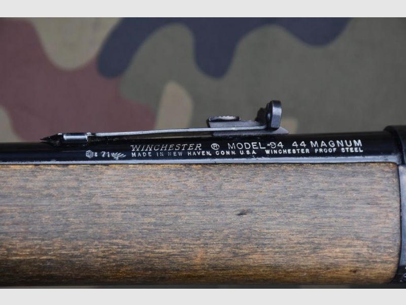 Westernwaffe Unterhebelrepetierer Büchse Winchester Mod. 94 Kal. .44 Remington Magnum Bj. 1971