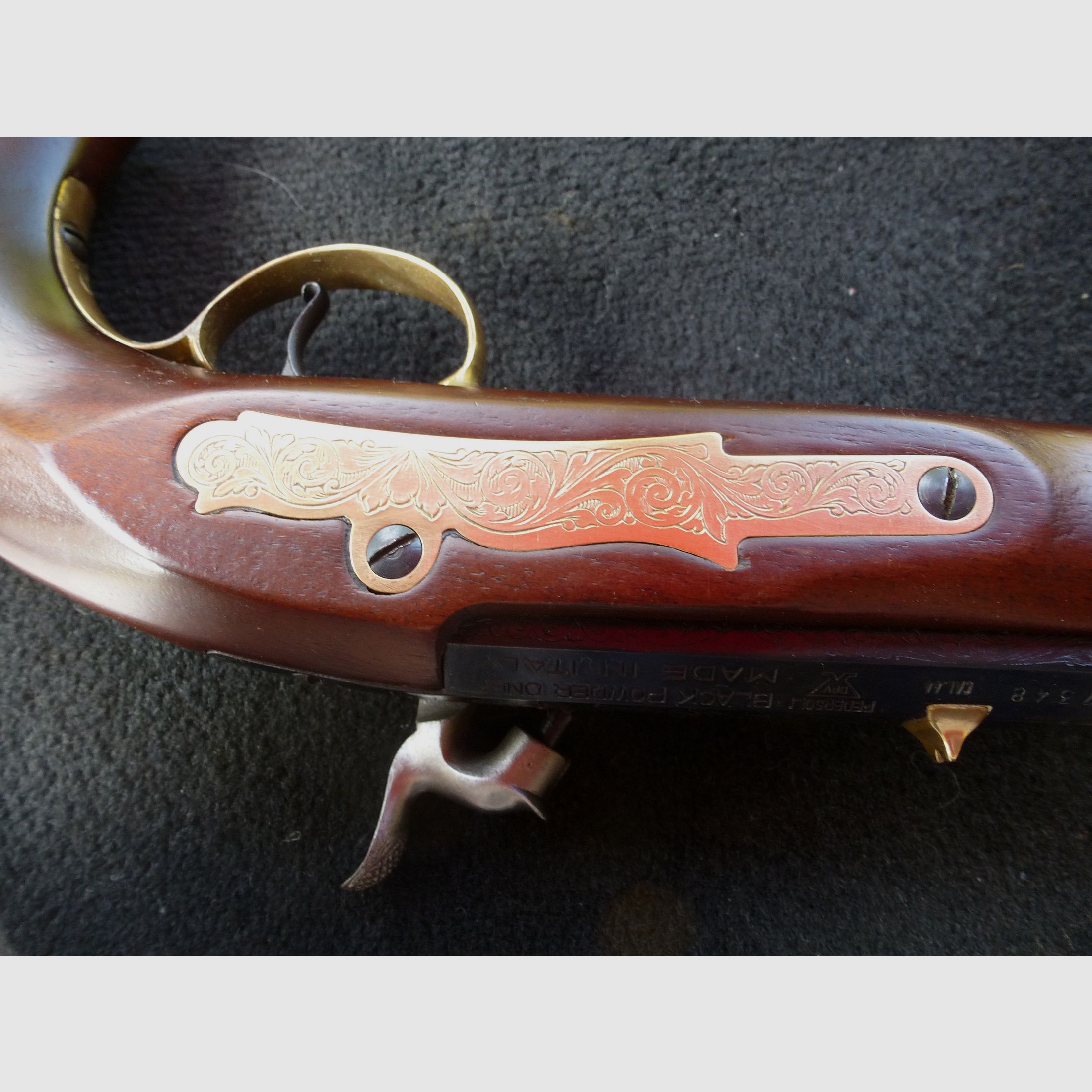 Bounty percussion pistol - Petersoli replica