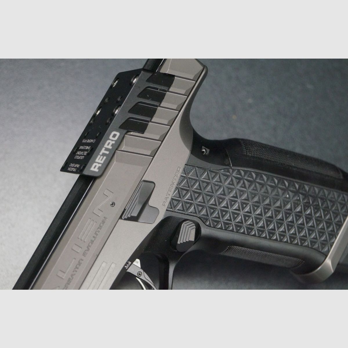 Laugo Arms Alien Creator Retro Kit 9mm Para, Bild 5 von 7