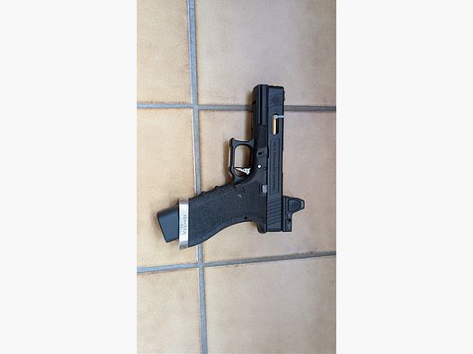 WE G17