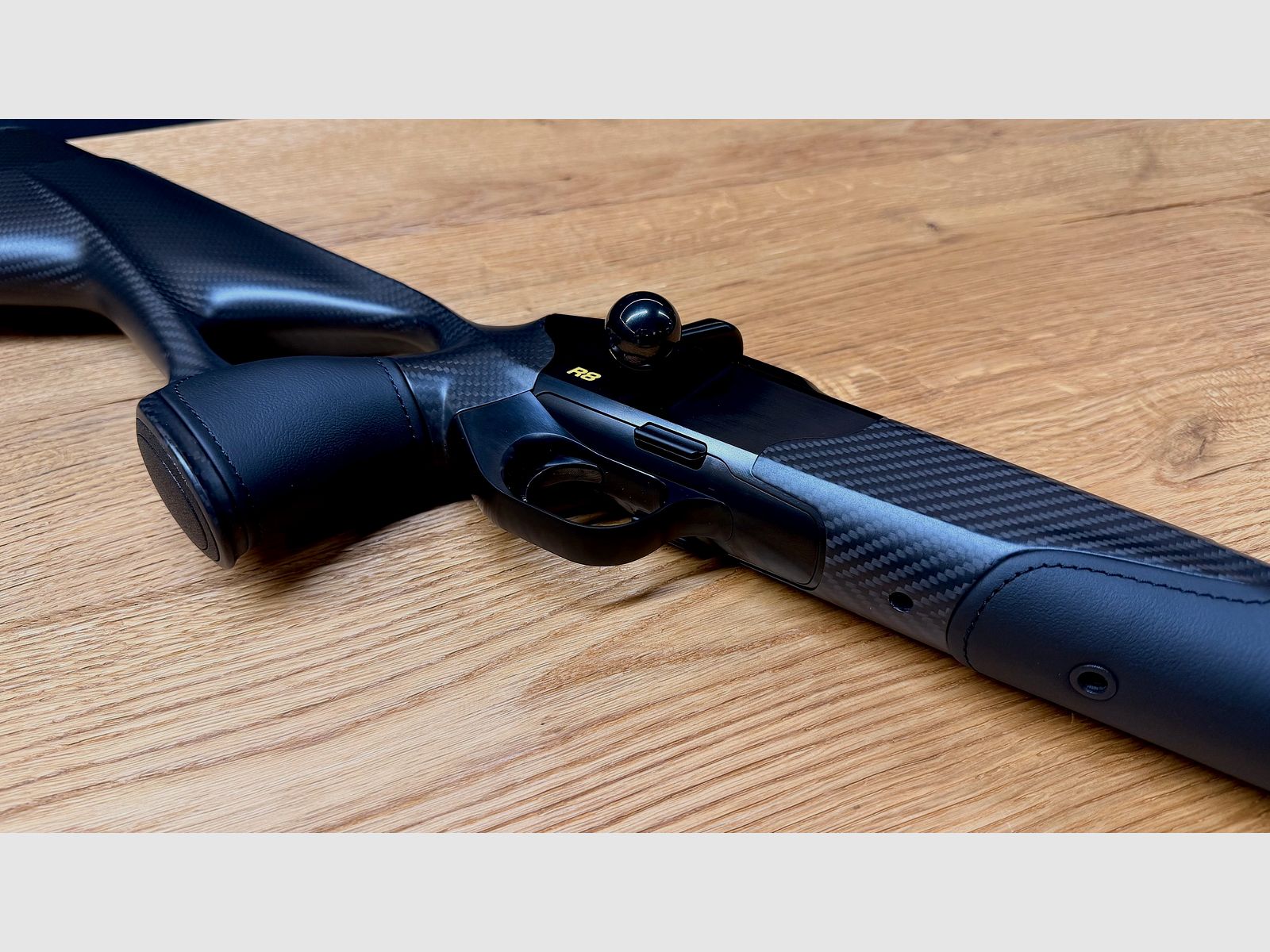Die robusteste Blaser R8 Ultimate Carbon Leder der Welt! Alles aus DLC-beschichtetem Stahl