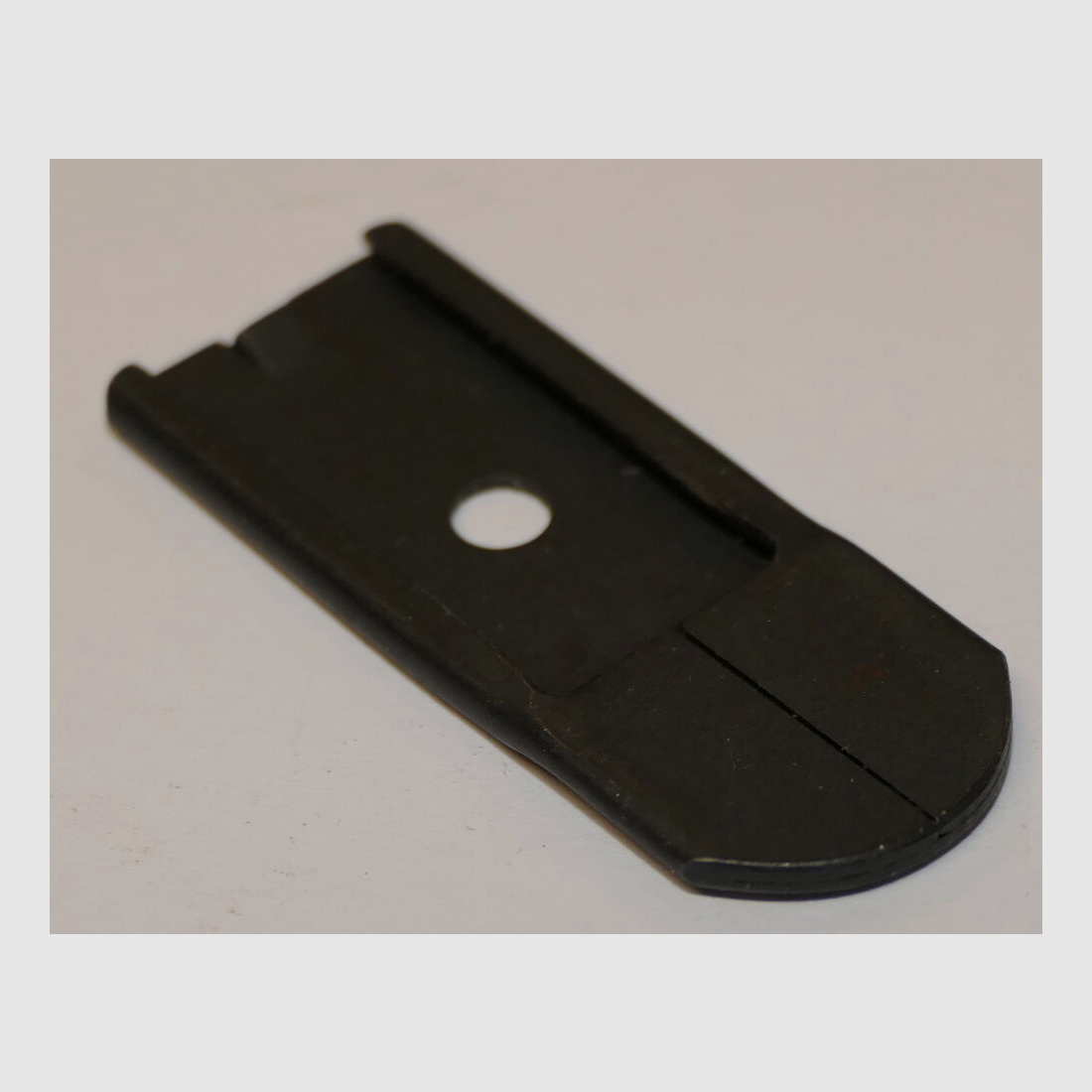 Walther original Magazinbodenhalter für Stangenmagazin [53] für P38 / P1