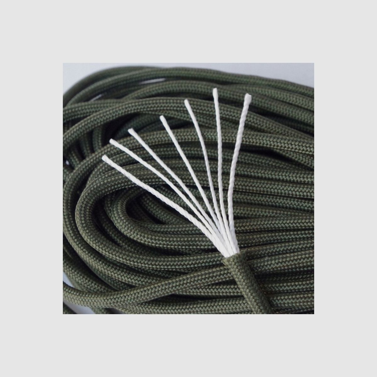 Linka Paracord BSH ADVENTURE BR-006A Zielona 30M, zdjęcie 5 z 5
