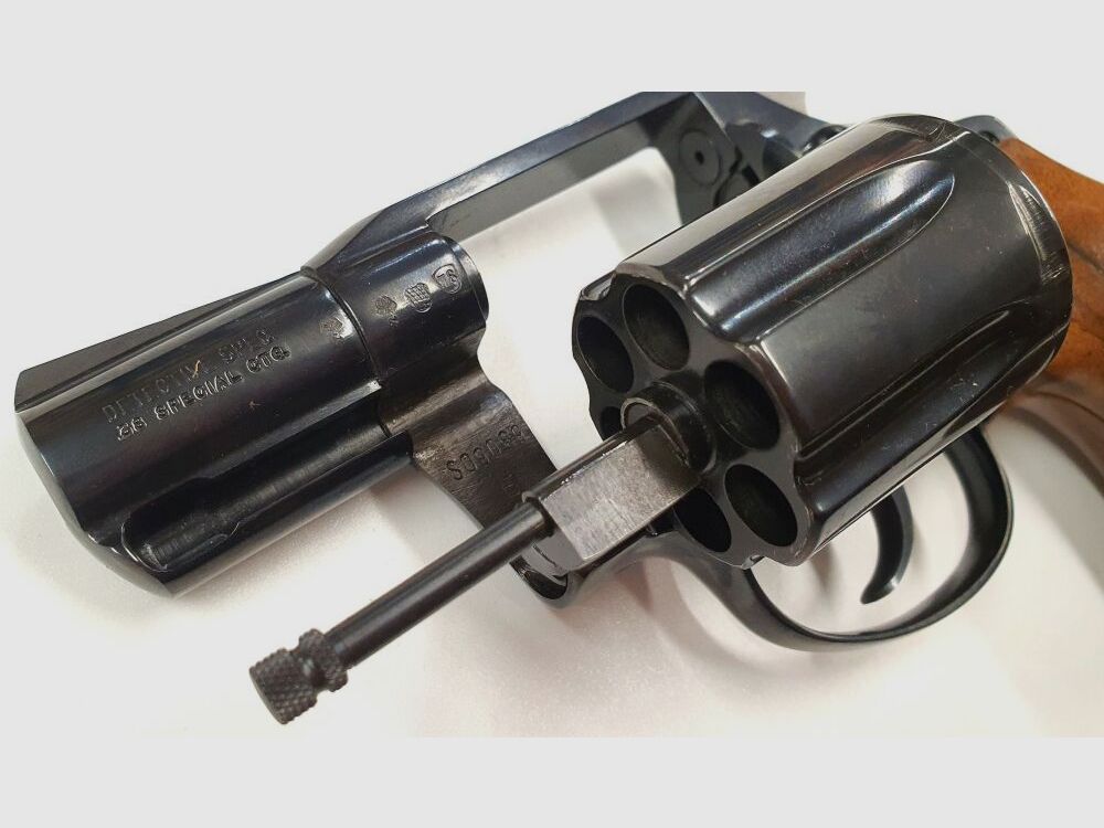 Colt Detective 2" Geblauwde