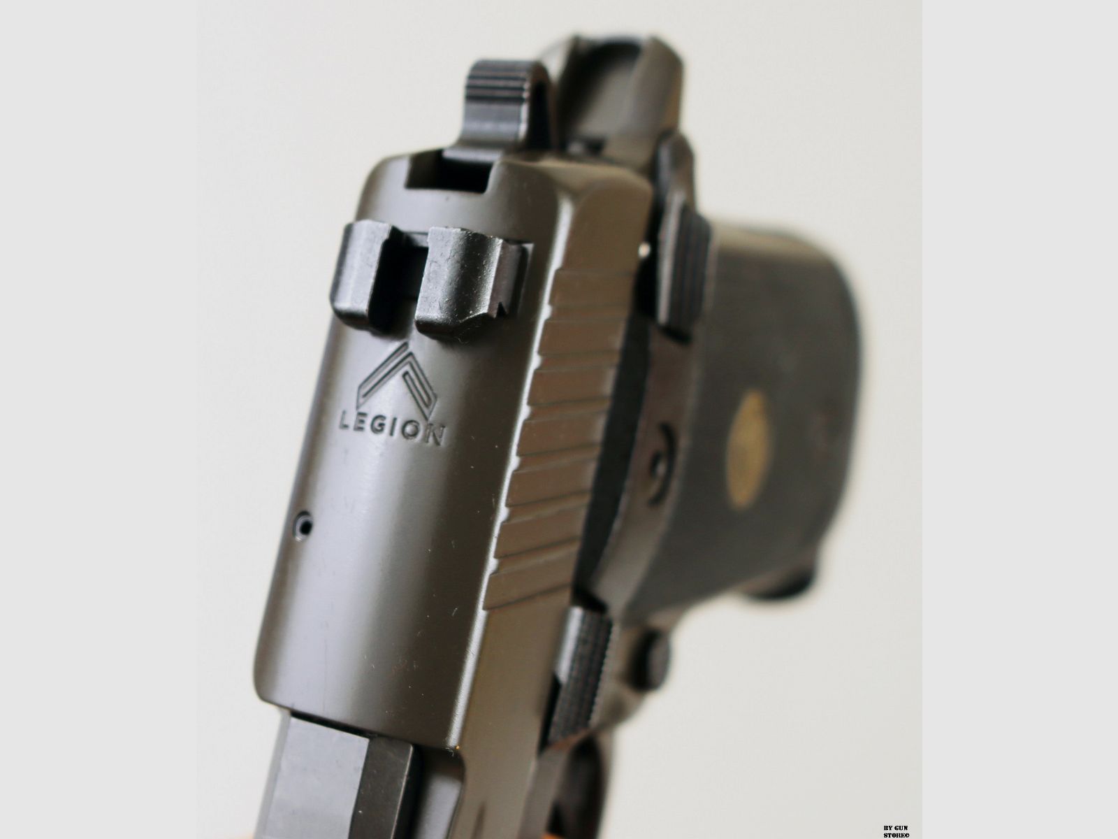 Pistolet Sig Sauer mod. P938 Legion 3″ X-Ray cal. 9×19 para, image 8 sur 9