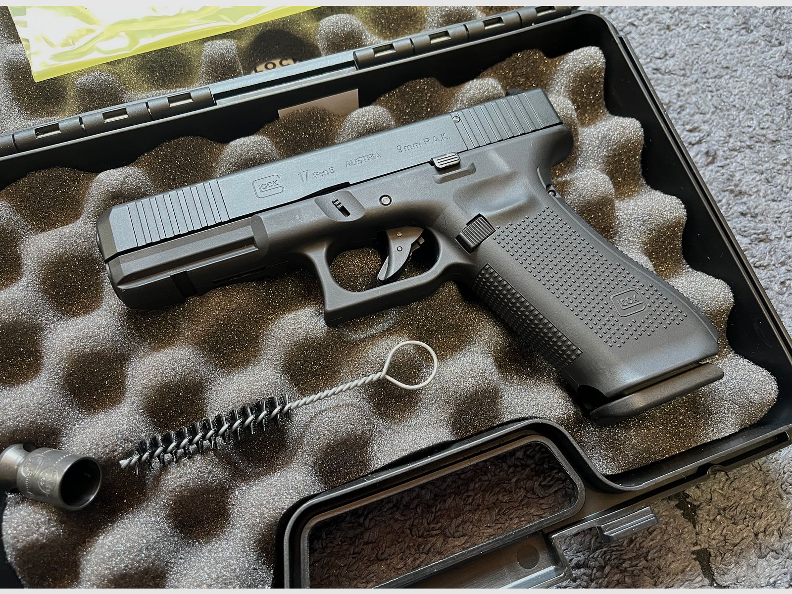 Glock Schreckschuss Pistole 17 Gen5 9mm PAK - Neuwertig