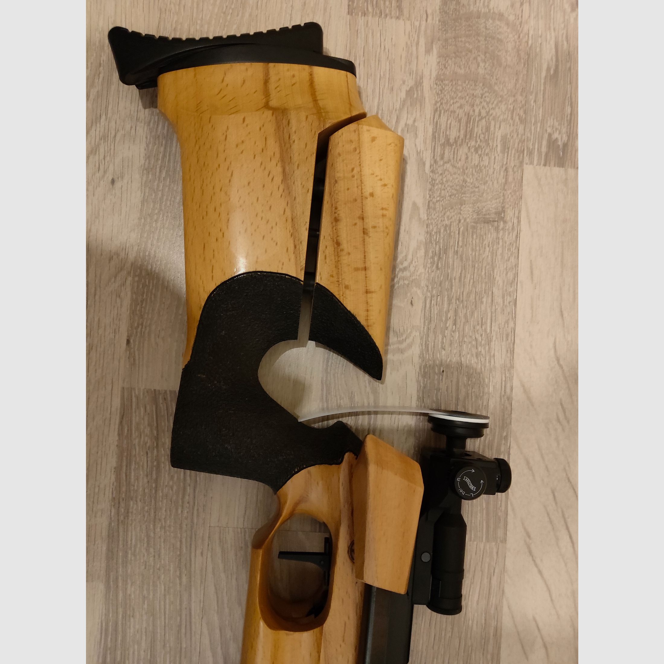 Fusil à air comprimé Walther Lgm-2