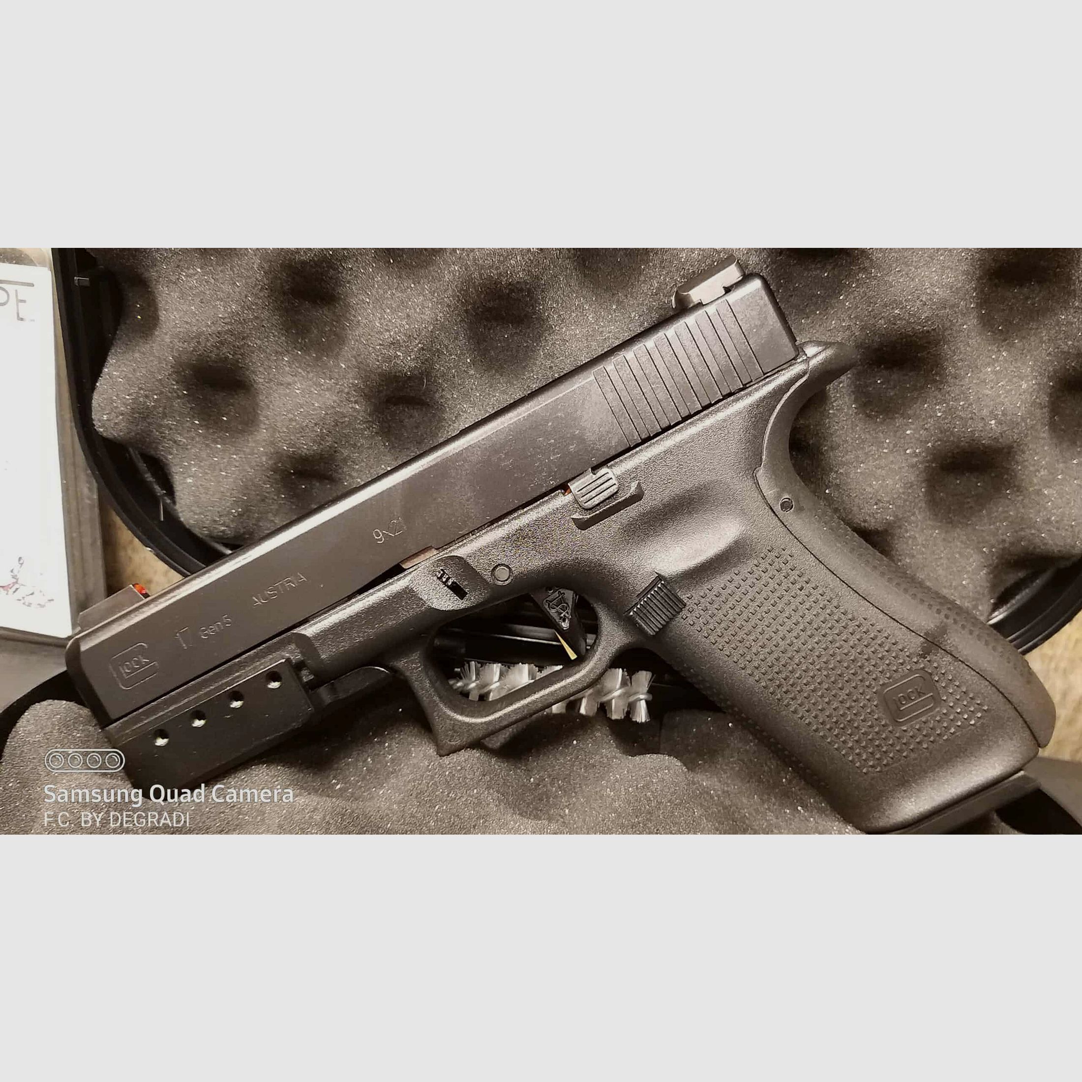 GLOCK 17 GEN.5 CUSTOM, image 3 of 3