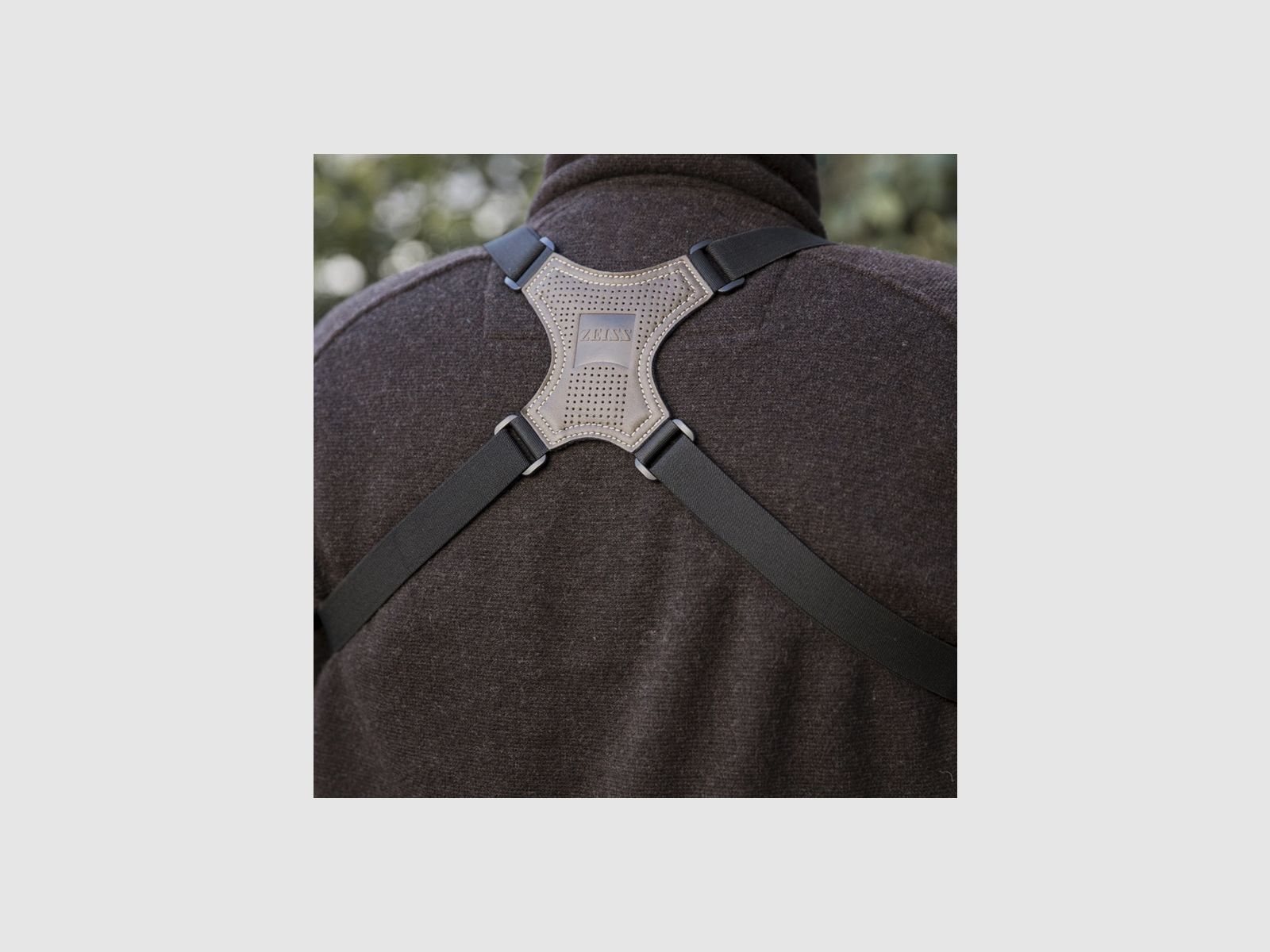 Band de transport confortable pour jumelles ZEISS