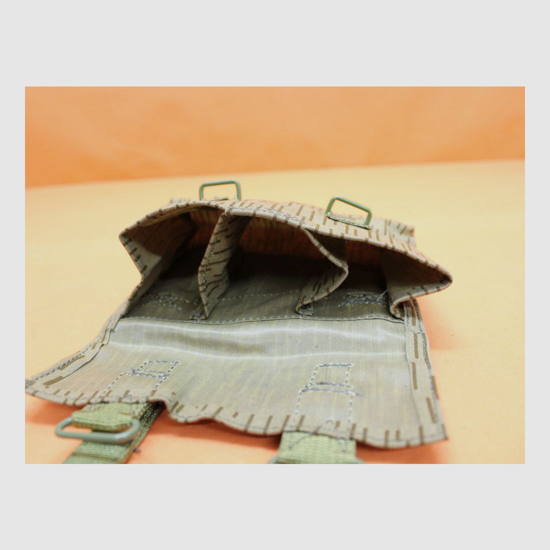 NVA SURPLUS NVA Handgranatentasche Strichtarn UTV