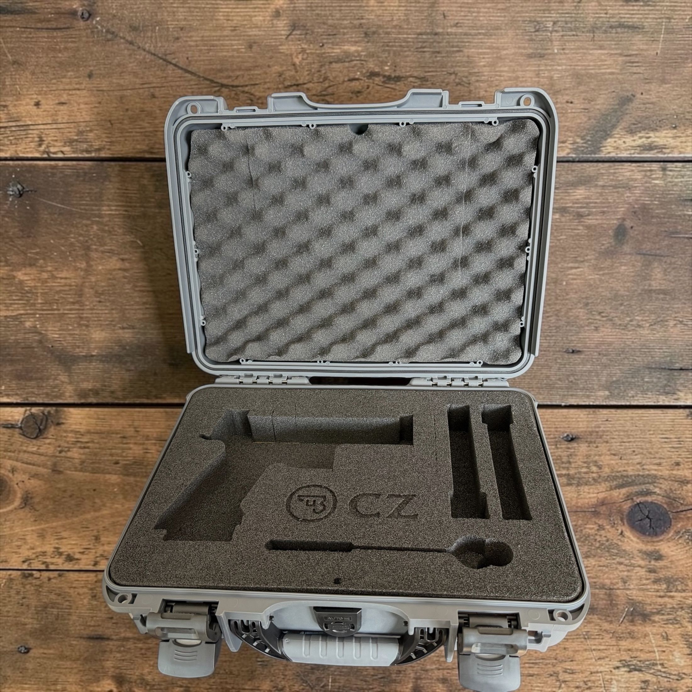 NANUK Premium maletín de protección – black, imagen 4 de 7
