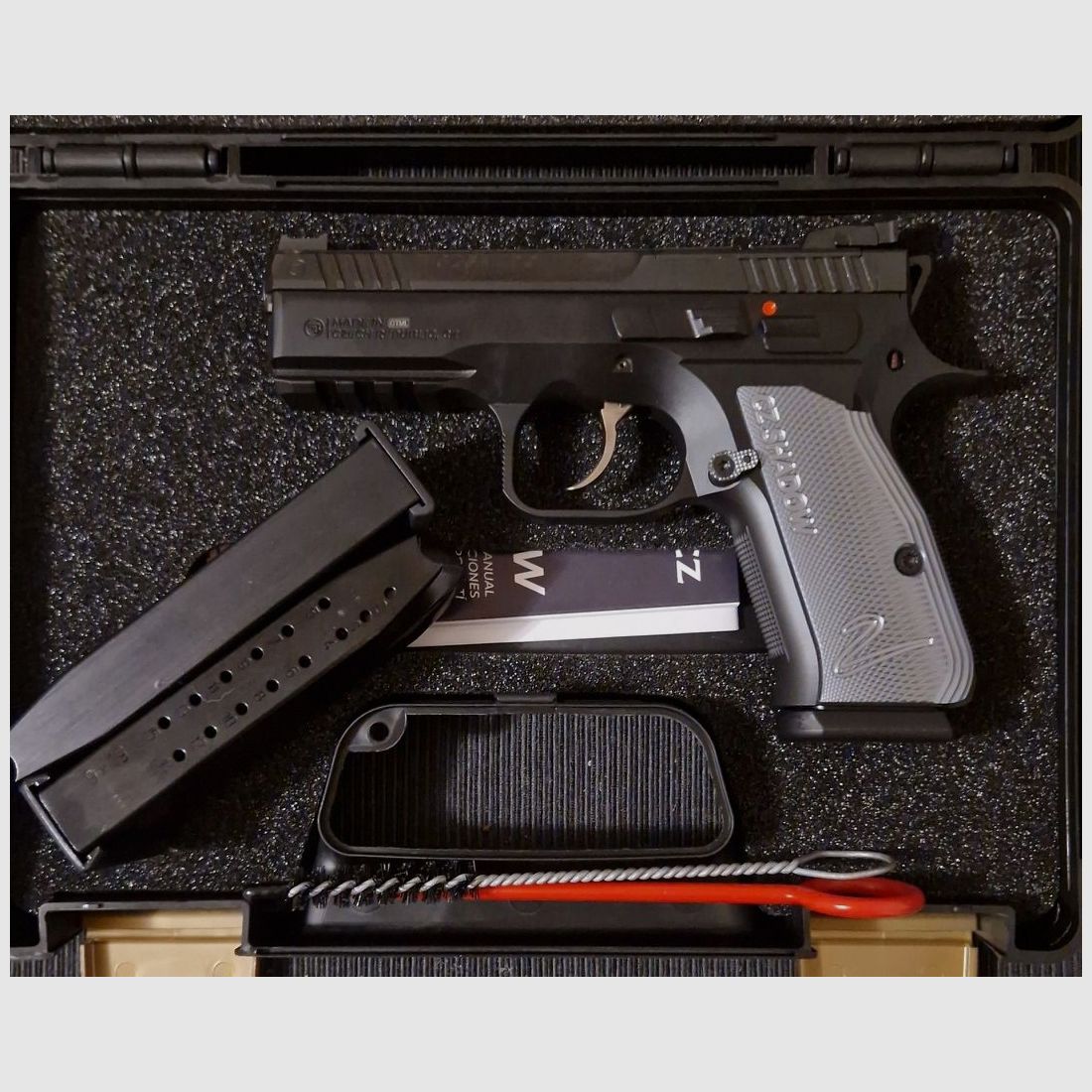 CZ Shadow 2 Compact + 300 Schuss 9 mm Luger