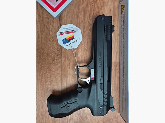 Come nuovo weihrauch hw40 set