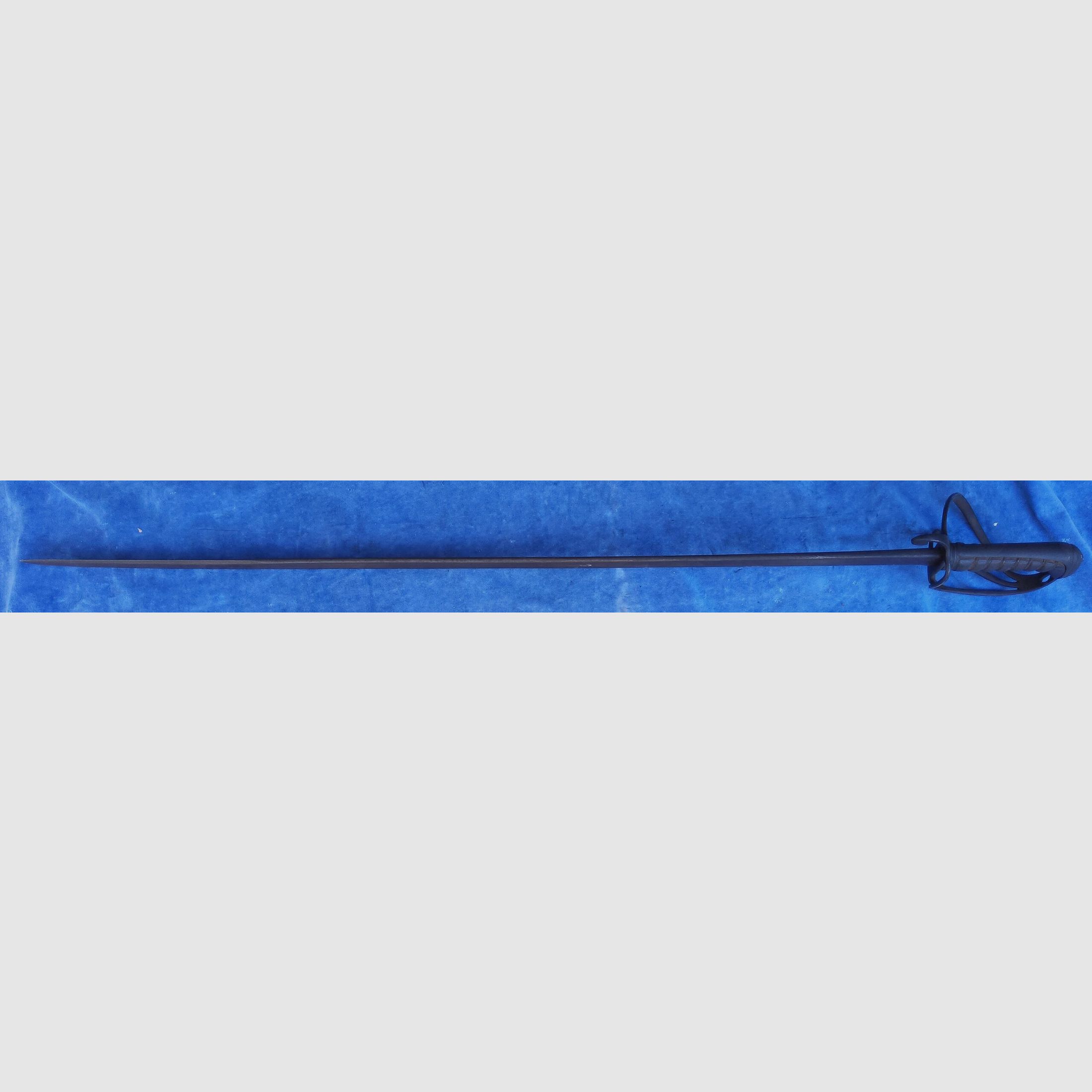 Sabre d’officier de cavalerie légère, modèle 1821, image 2 sur 6