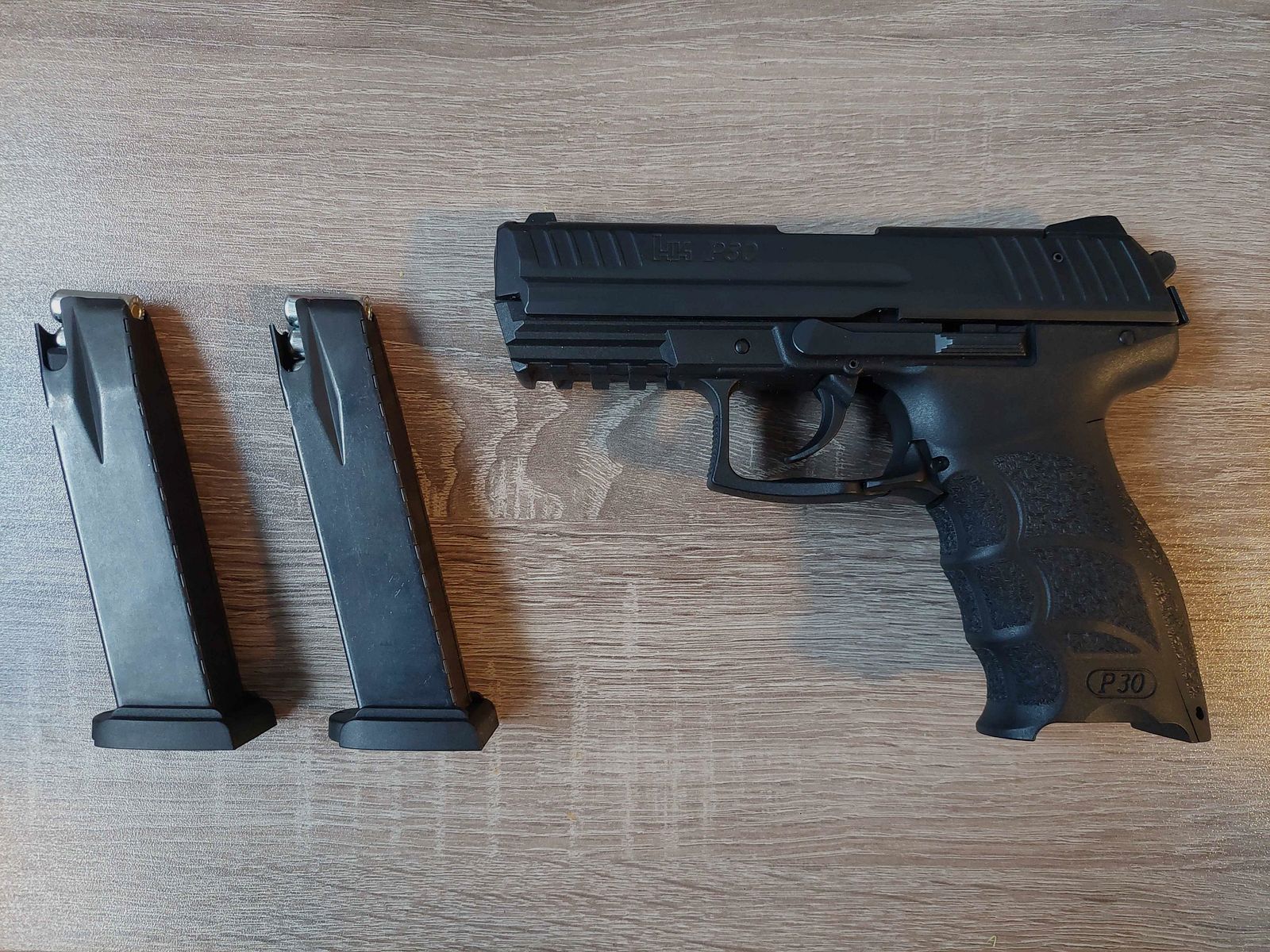 Heckler & Koch P30 +/ Extra Magazin | 9mm P.A.K.