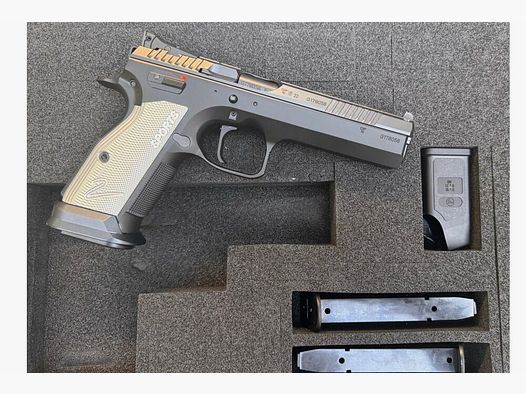 CZ Uhersky Brod CZ 75 TS 2 ZILVER 9MM LUGER **Micrometerverstelling** 9mmLuger