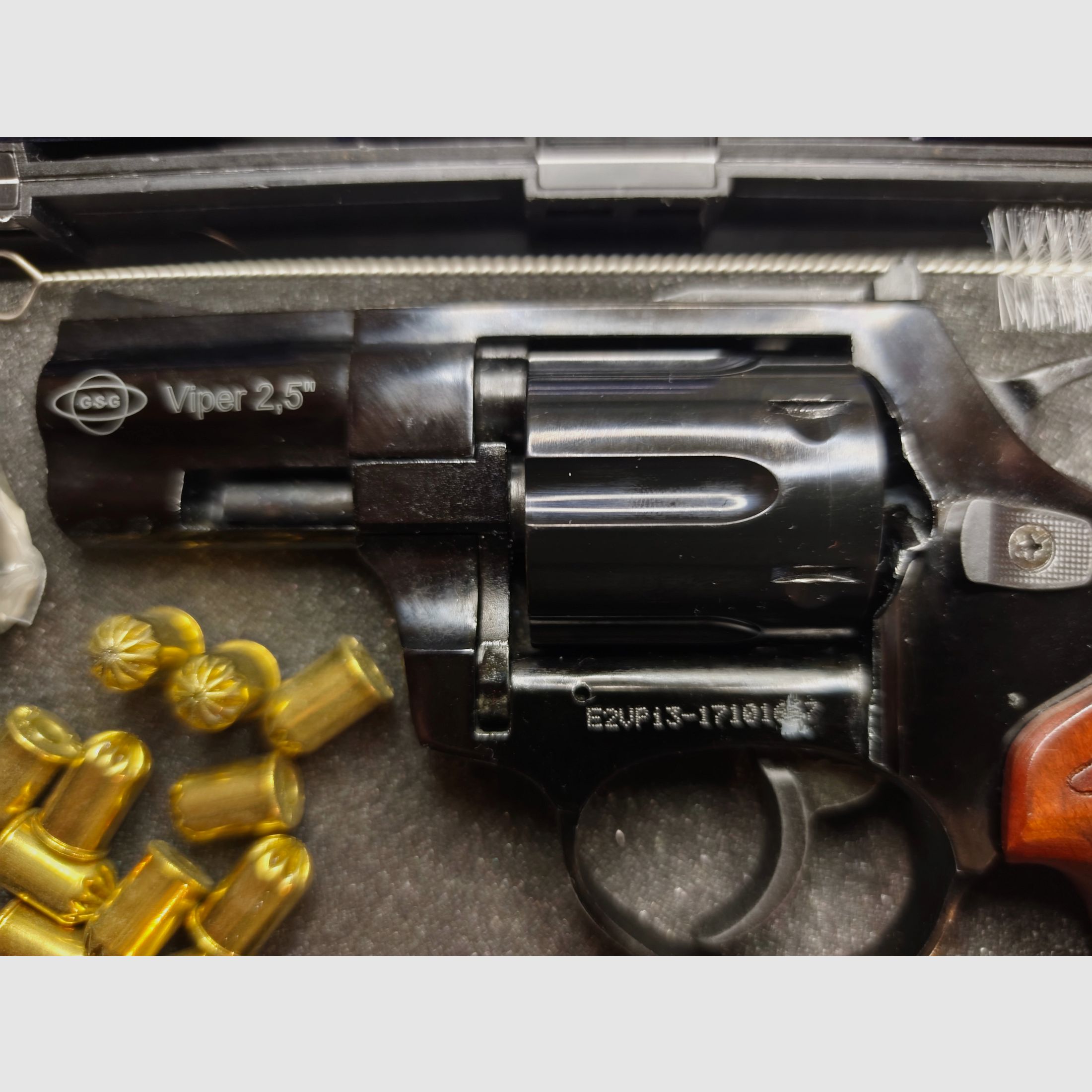 Ekol Viper 2,5 Zoll Schreckschuss Revolver SchwarzKaliber 9 mm R.K.