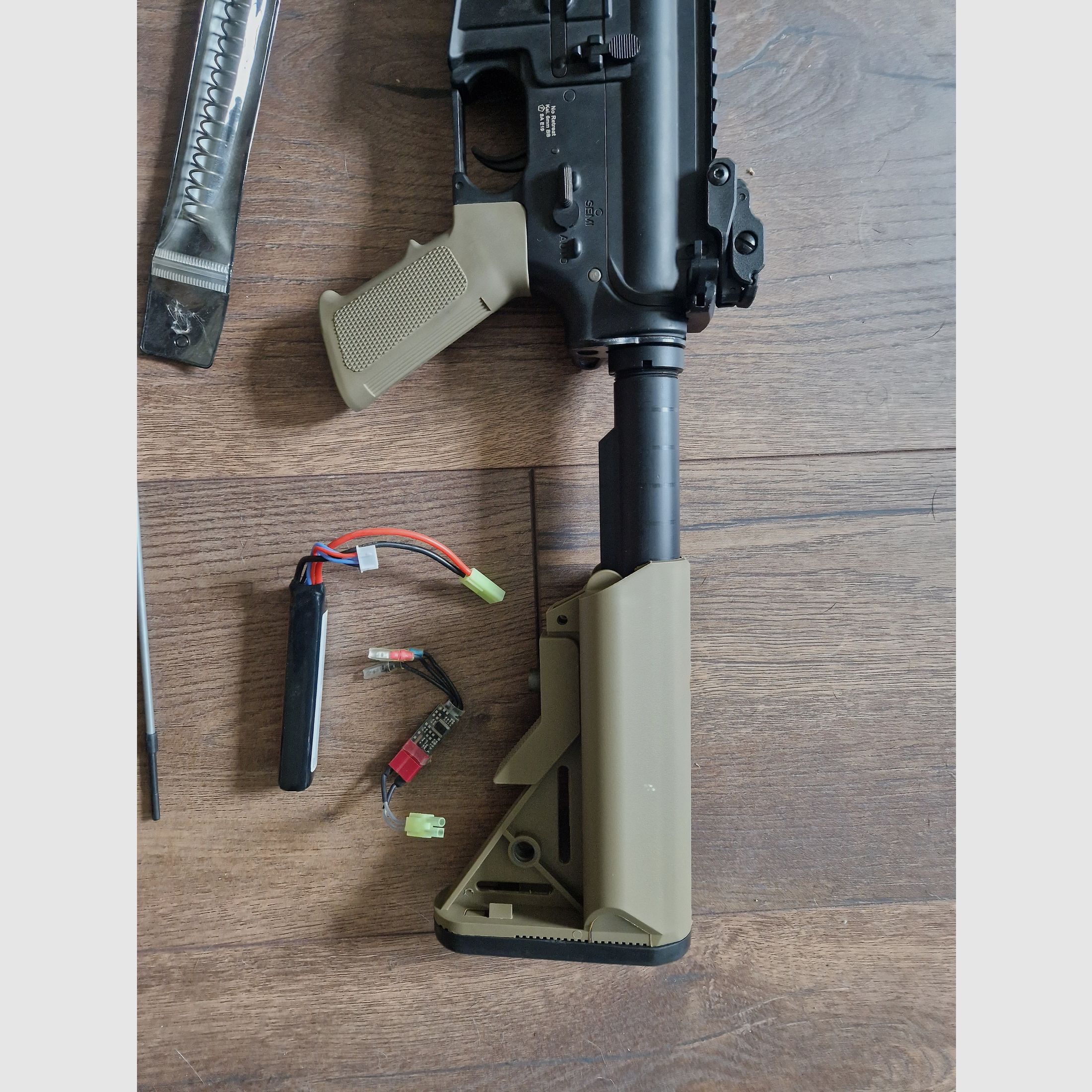 Daniel defense Mk18 Specna Arms SA-C19 AEG 1.5 Joule con batería