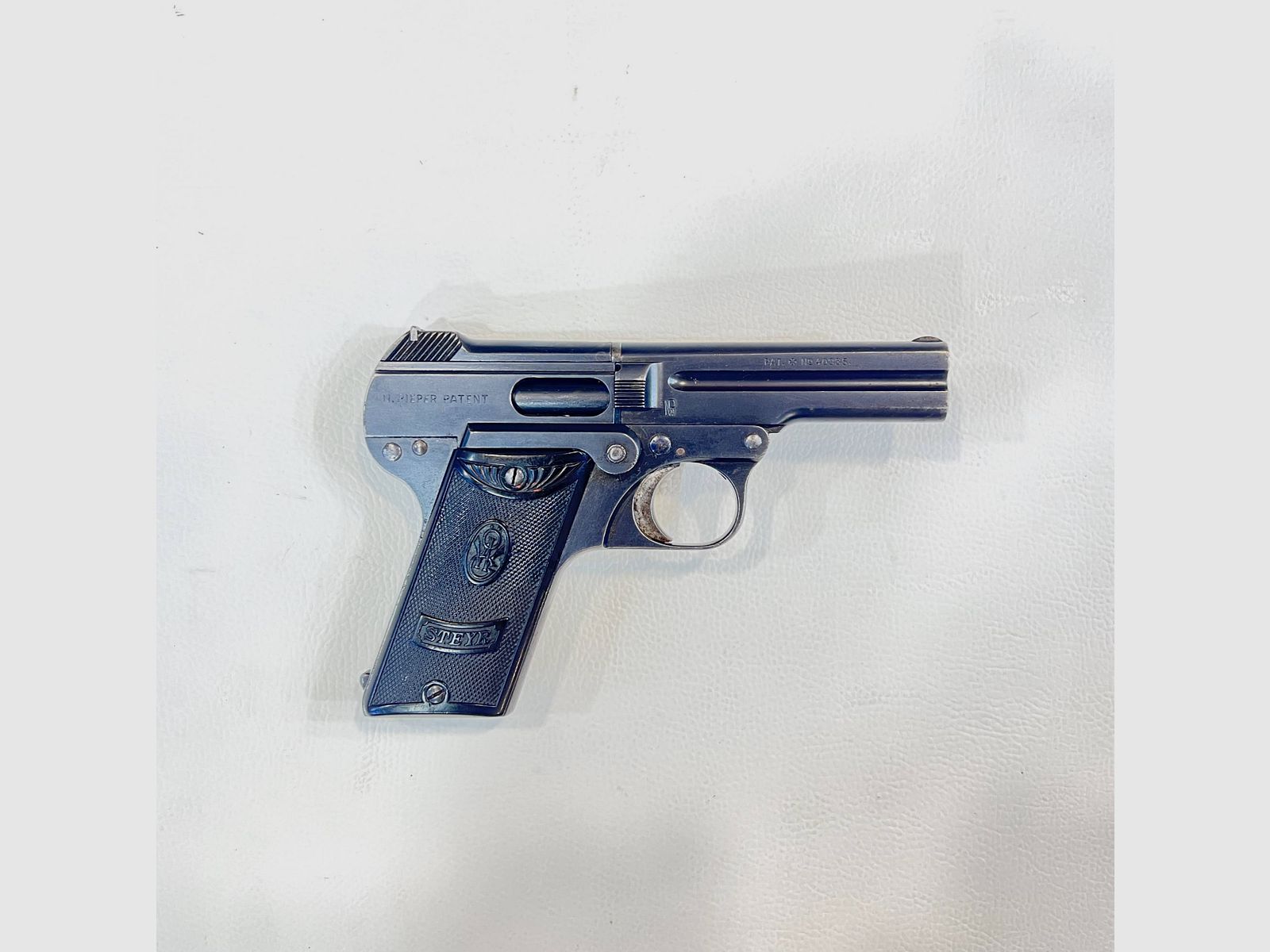 STEYR 1908 – 7,65 BR., Bild 2 von 3