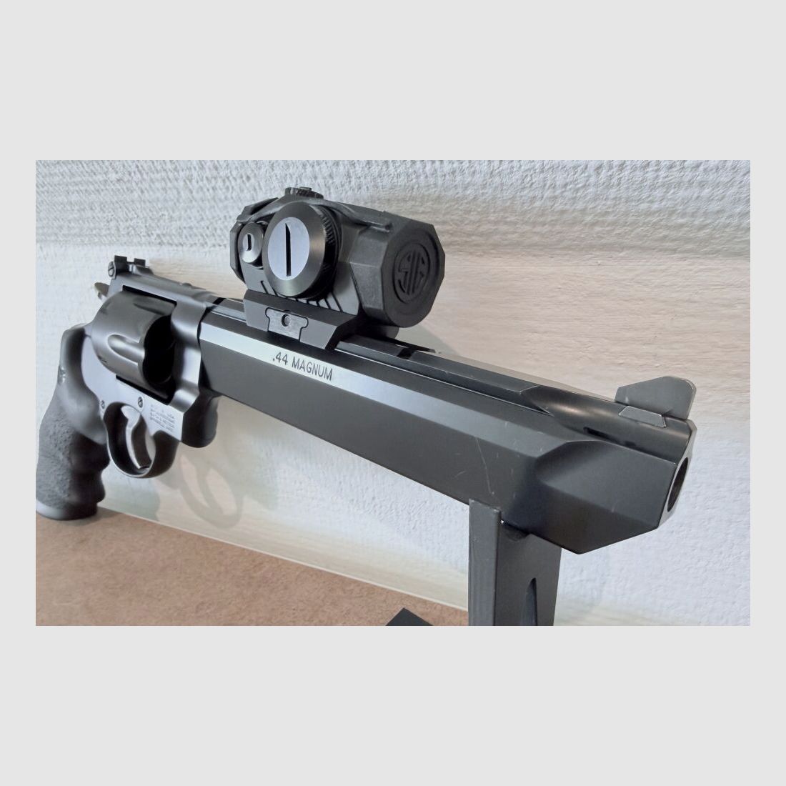 Smith & Wesson 629 Stealth Hunter Performance Center con SigSauer Romeo5, imagen 5 de 6