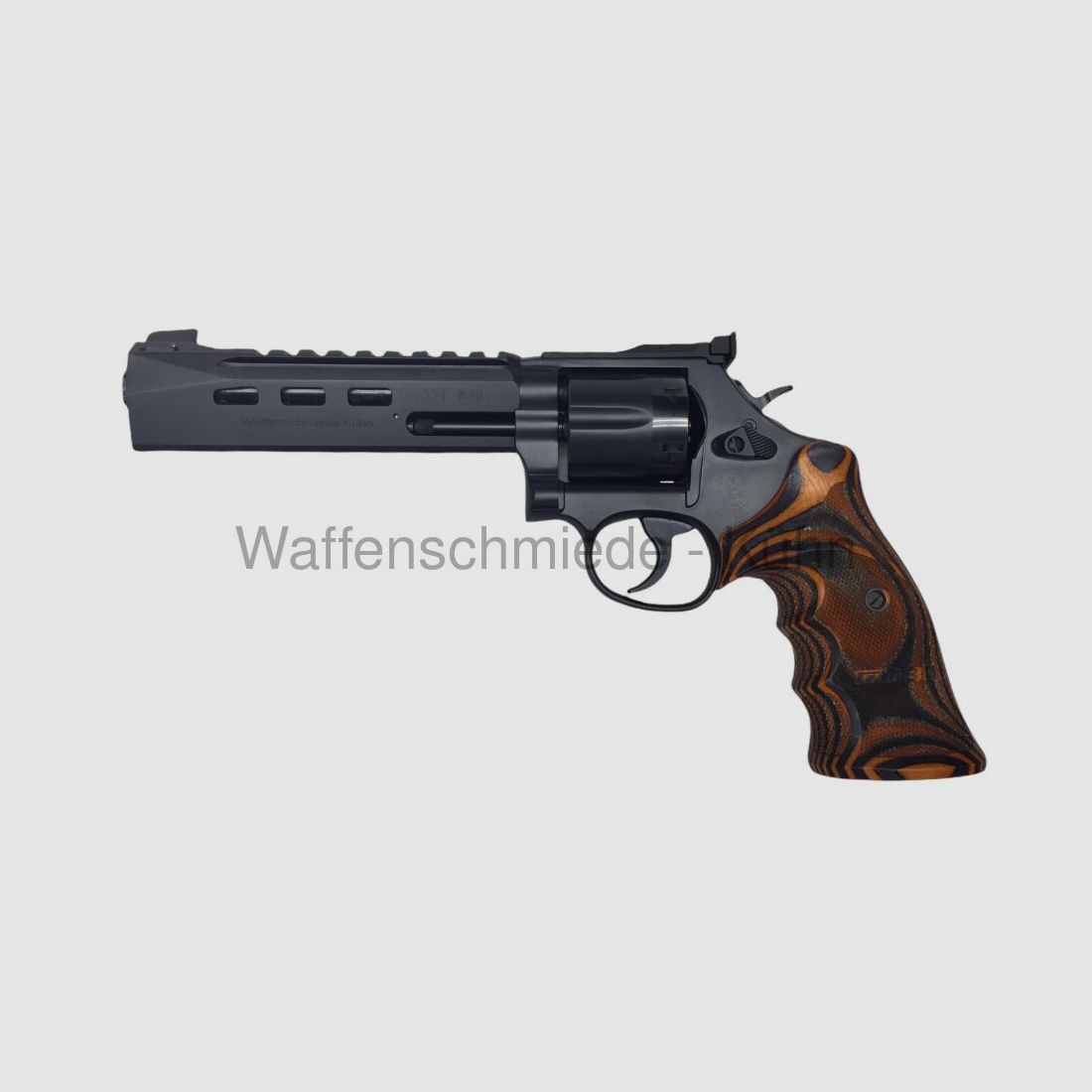 Smith & Wesson 686 Supertarget