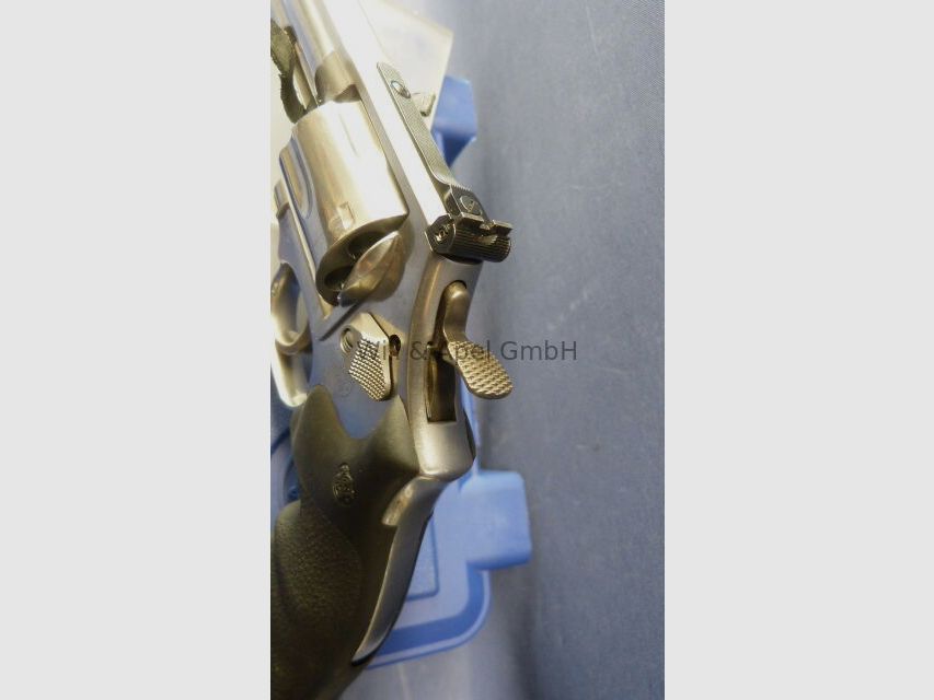 SMITH & WESSON 686-6