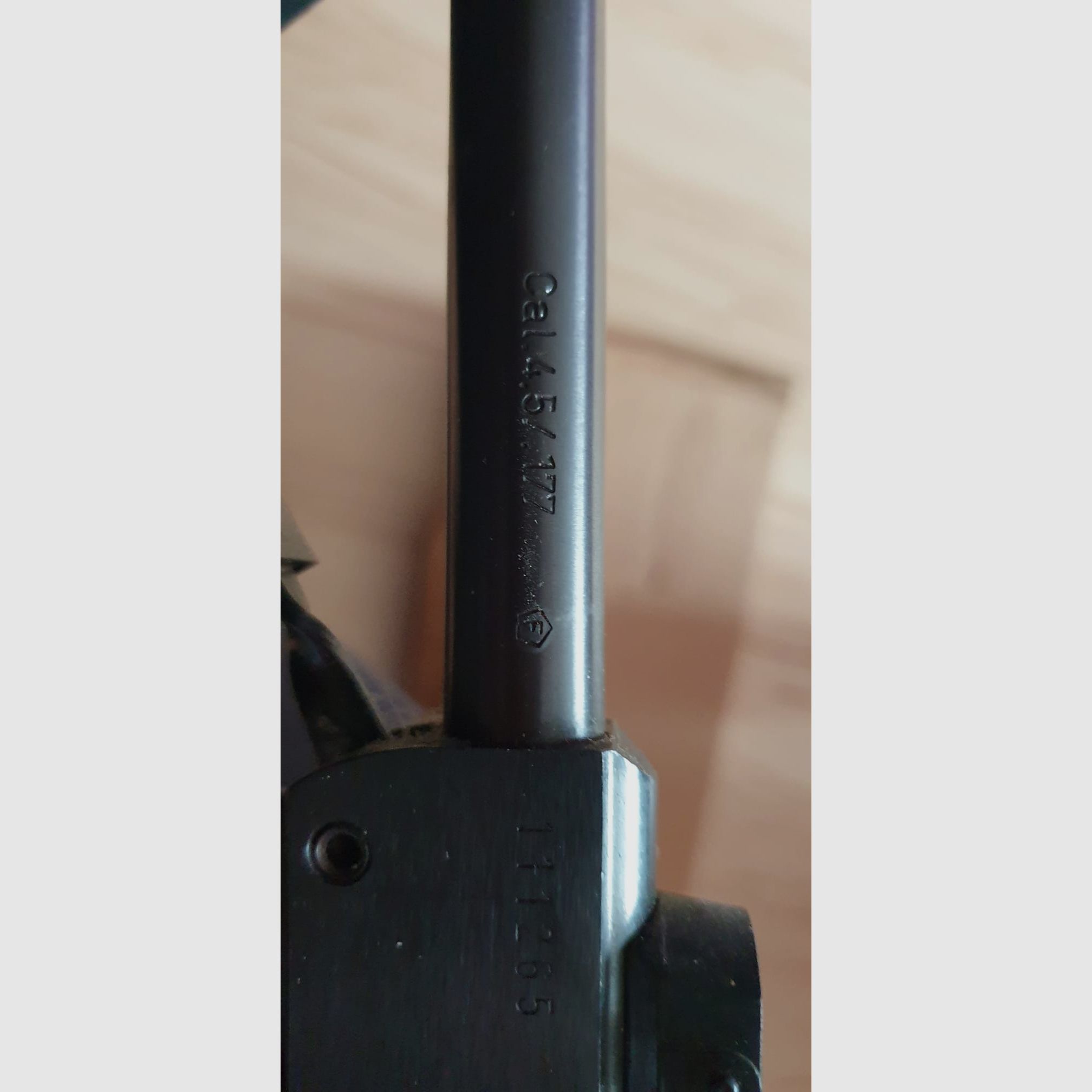 Luftgewehr Anschütz Model 335 Magnum 4,5mm (voll funktionsfähig, neuwertig), inkl. Verpackung und Munition 