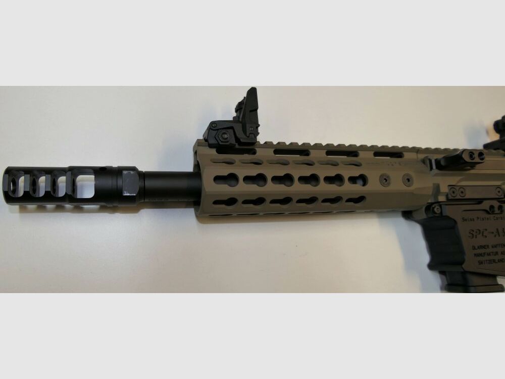 GWMH Selbstladebüchse GWMH SPC-HUNTER A4 10" (SWISS PISTOL CARBINE) FDE Kal.9x19 AR15 Glock Magazin
