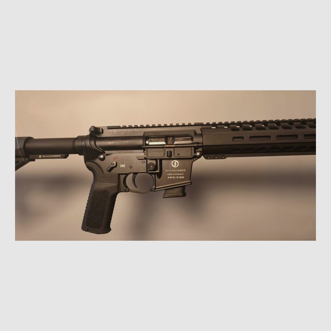 Schmeisser AR15-9 S4F SD Integralgedämpft 9,92" Lauf 9mmLuger
