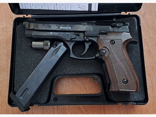 Ekol Firat Magnum PTB 973 im Kal. 9mm Knall mit Zubehör!