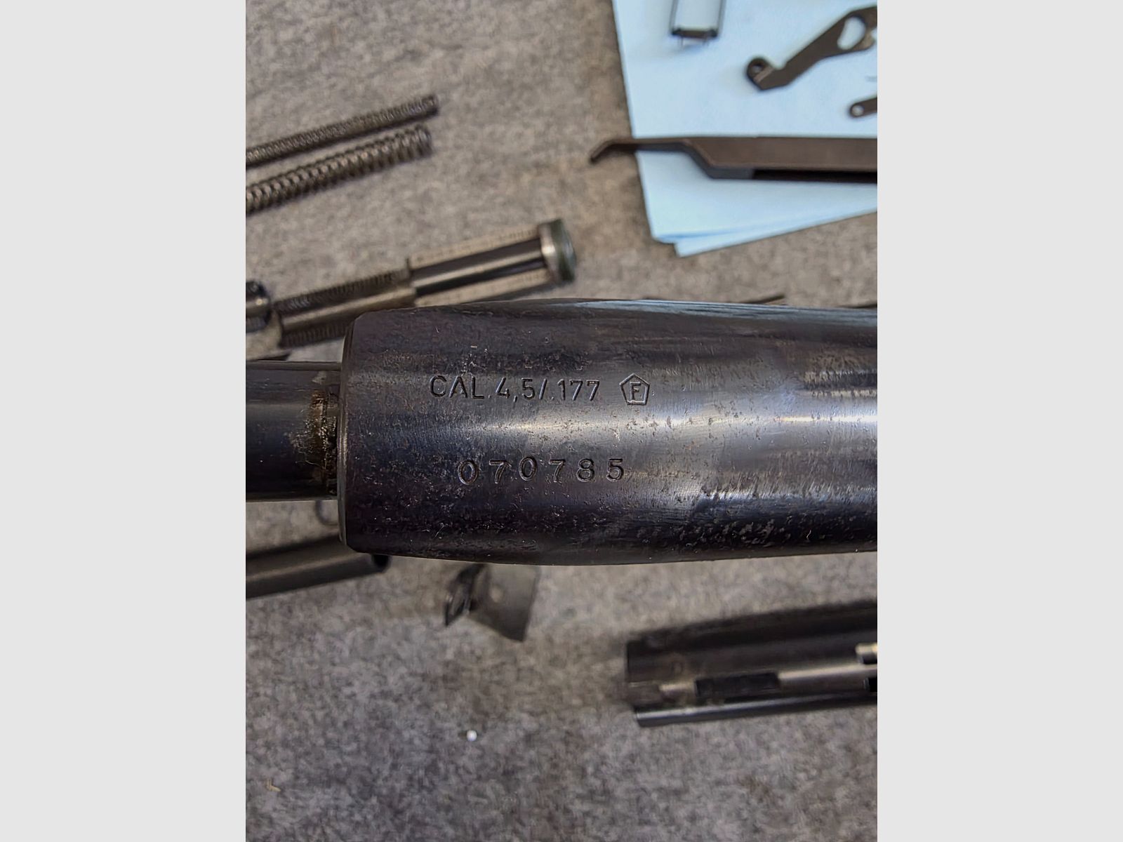 Konvolut Ersatzteile Luftgewehr Seitenspanner Diana Mod. 75 U T01 
