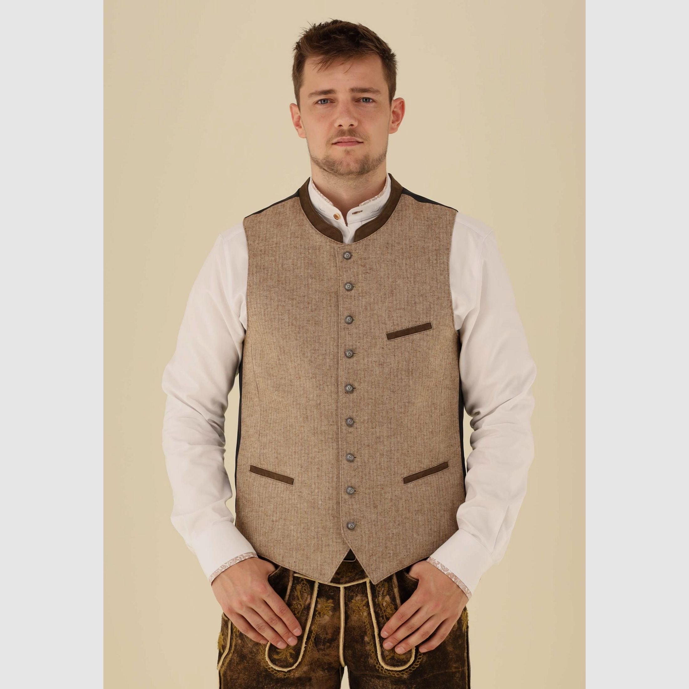 OS TRACHTEN GILET LINO, image 2 of 5
