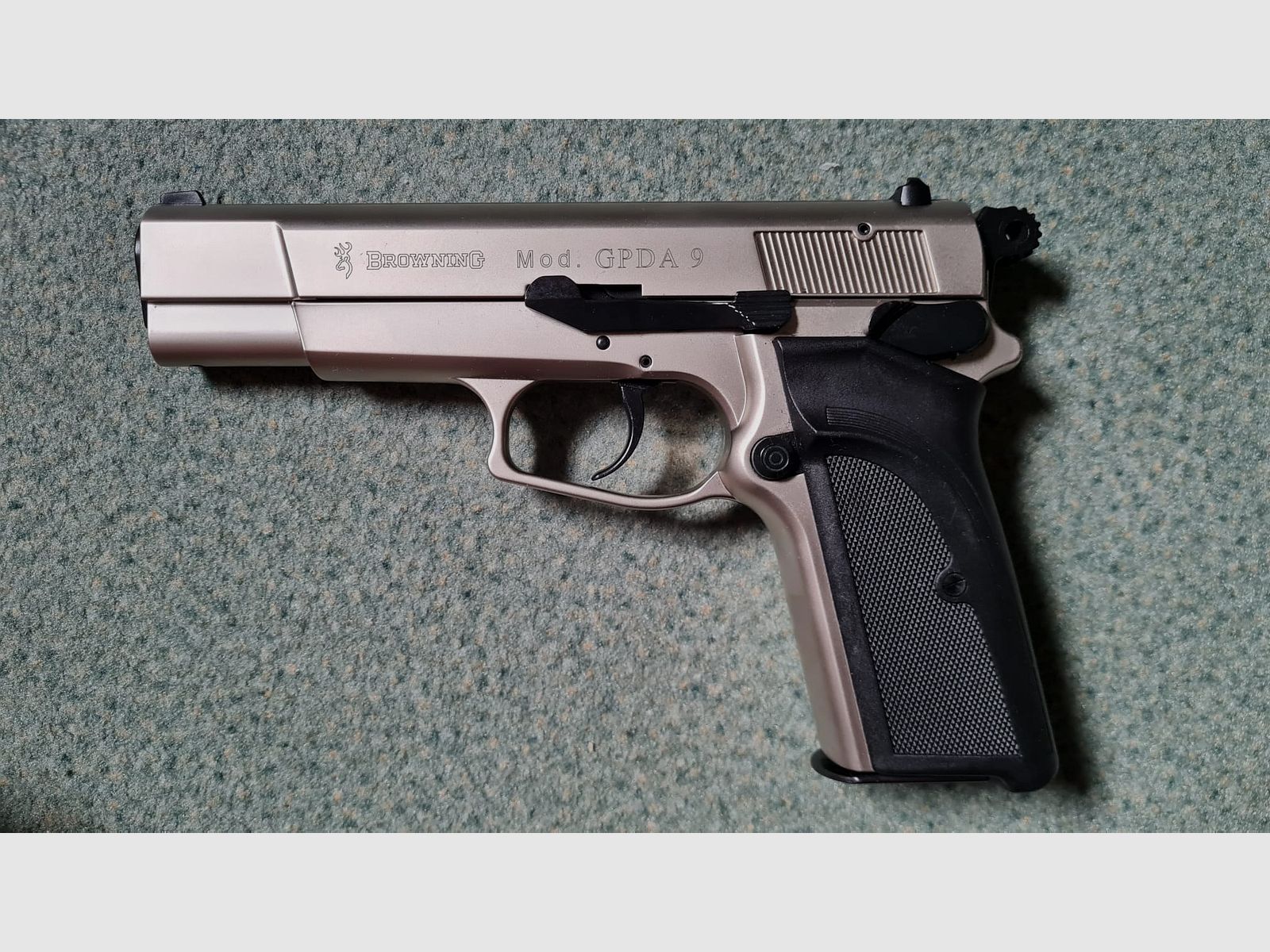 Pistolet à blanc Browning GPDA 9 Cal. 9mm P.A.K. nickelé