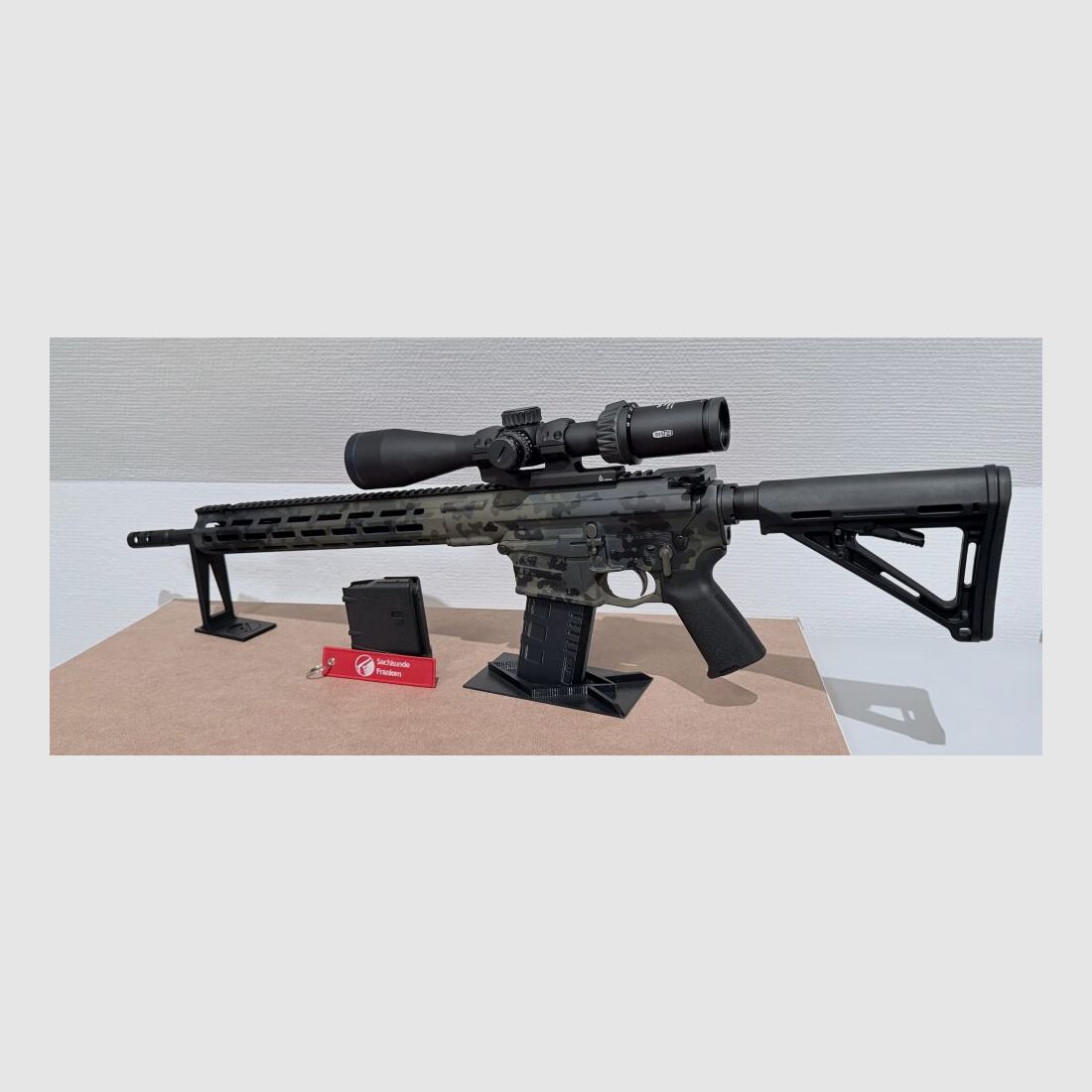 Savage Arms MSR10 Hunter Midnight Camo mit Meopta