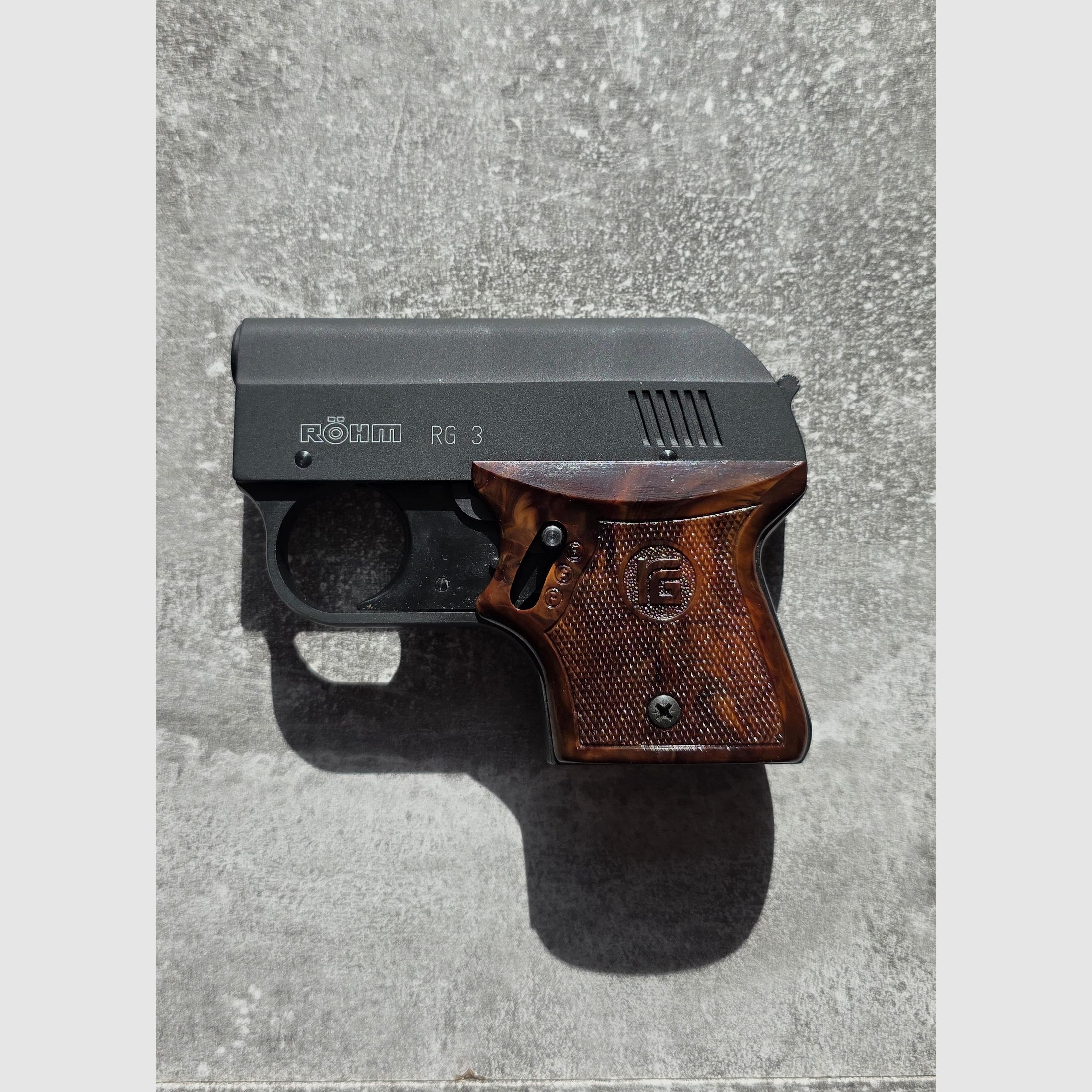 Röhm RG 3 blank firing pistol, image 3 of 3