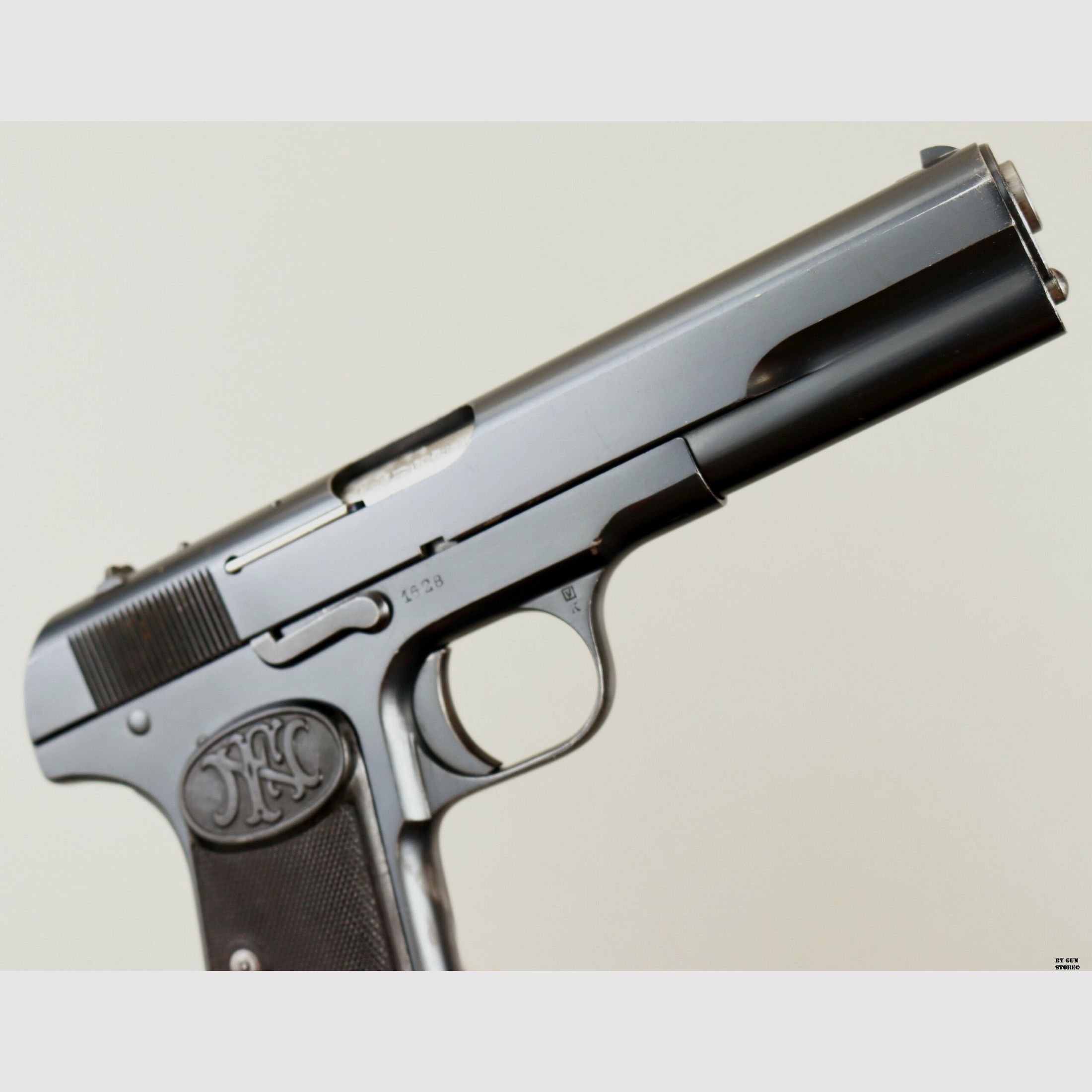 Pistola Fabrique Nationale F.N. mod. 1903 – M/07 cal. 9 Br. L. matr. 1628, immagine 7 di 10