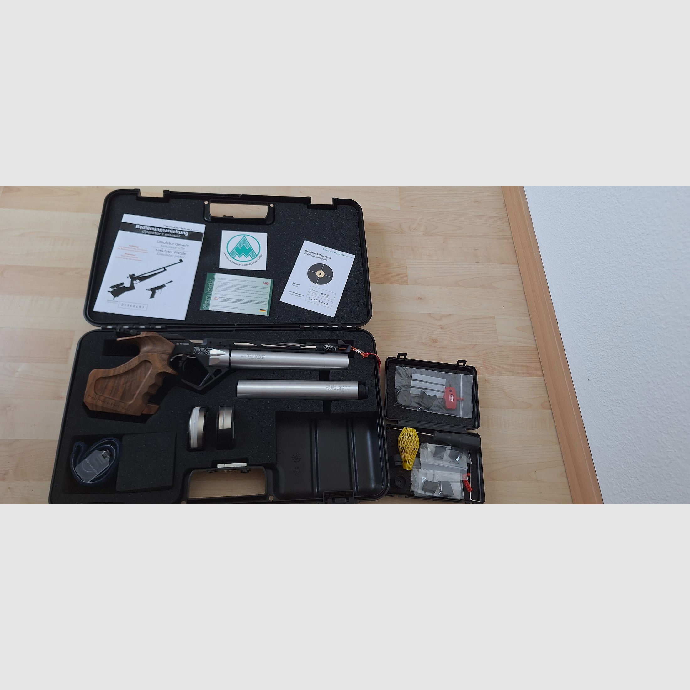 Feinwerkbau P8X Linkshänder (Gr.M)