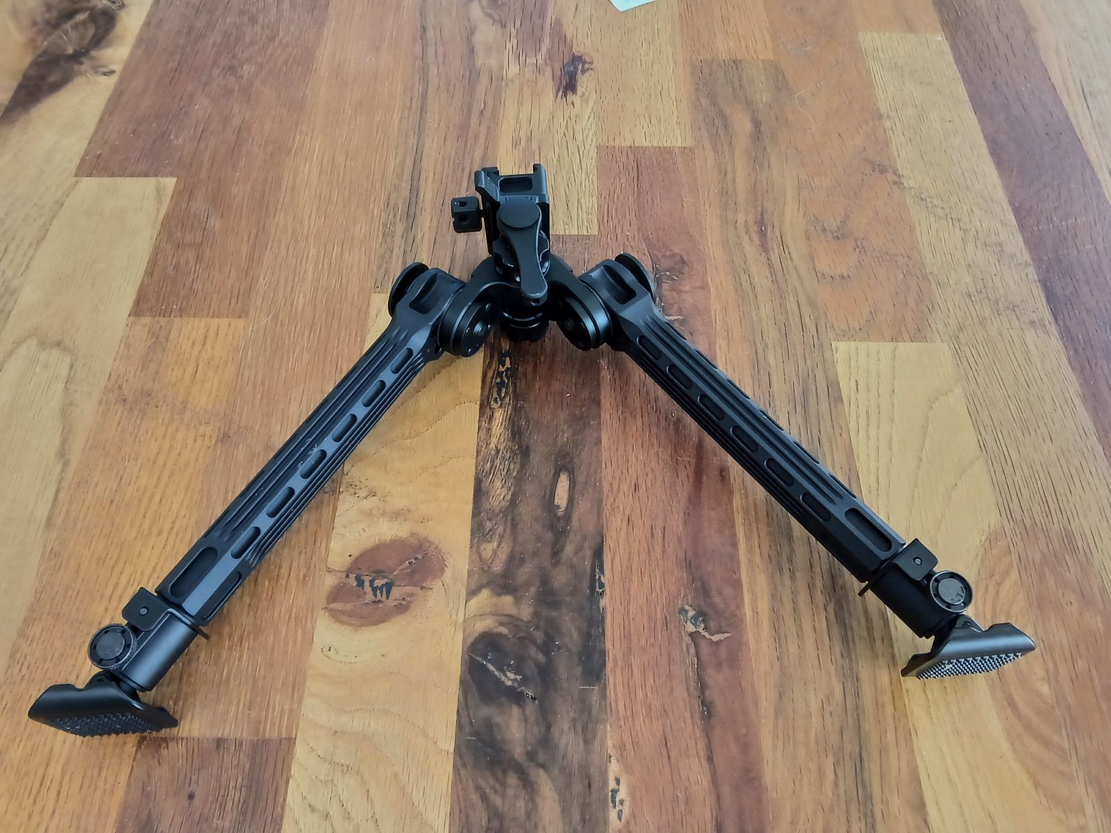 UTG BigBore Bipod Zweibein, LongRange