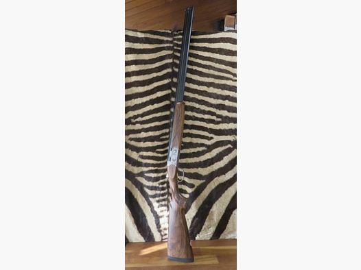 Fucile BERETTA 687 SP III Grade 4 cal.20/76 canna 76cm 5 strozzatori, valigetta