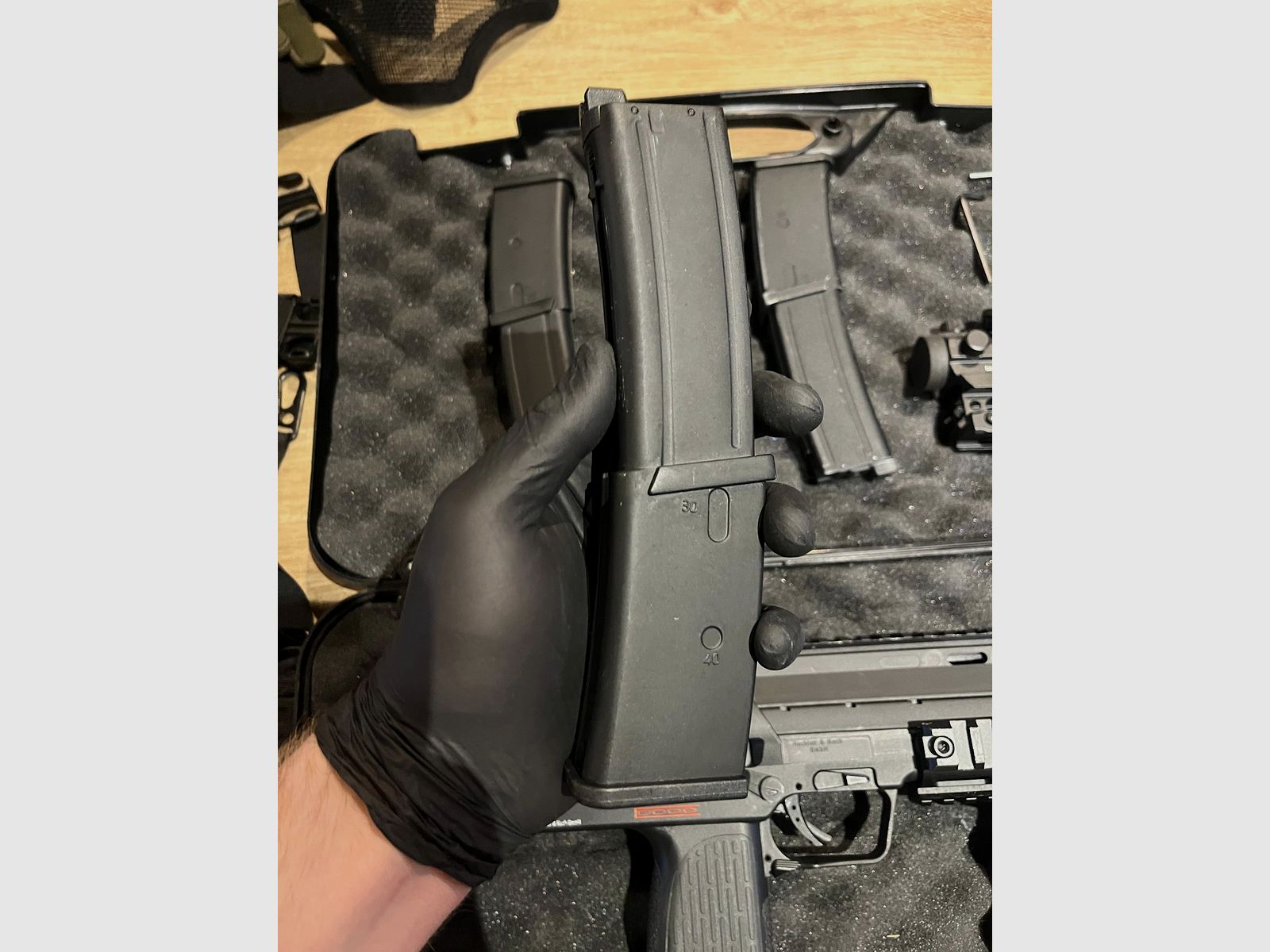 VFC MP7A1 GBBR con vari accessori