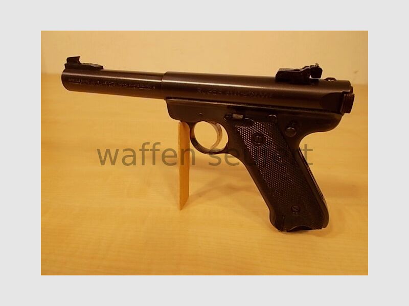 Ruger MarkII Target with spare magazine original packaging
