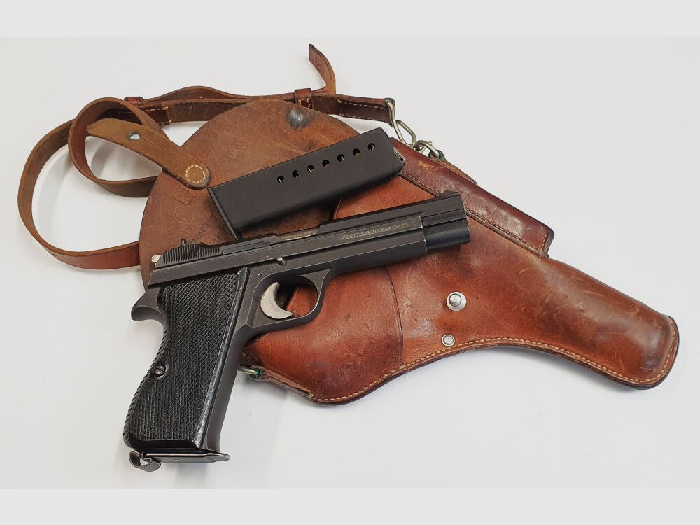 SIG Pistole SIG P210-2 im Kaliber 9mm Luger (9x19) Inkl. Holster und Reservemagazin,MADE IN SWITZERLAND