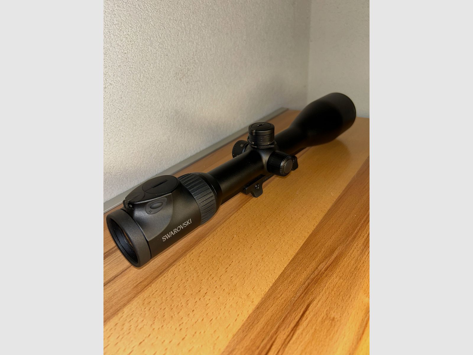 Swarovski Optik Z6i 2. generacji 2,5-15x56, z szyną i wieżą balistyczną