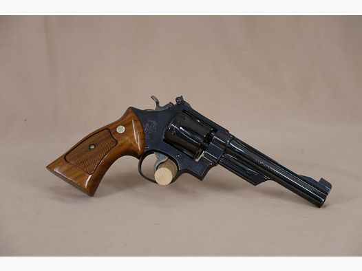 Smith & Wesson // S&W Revolver